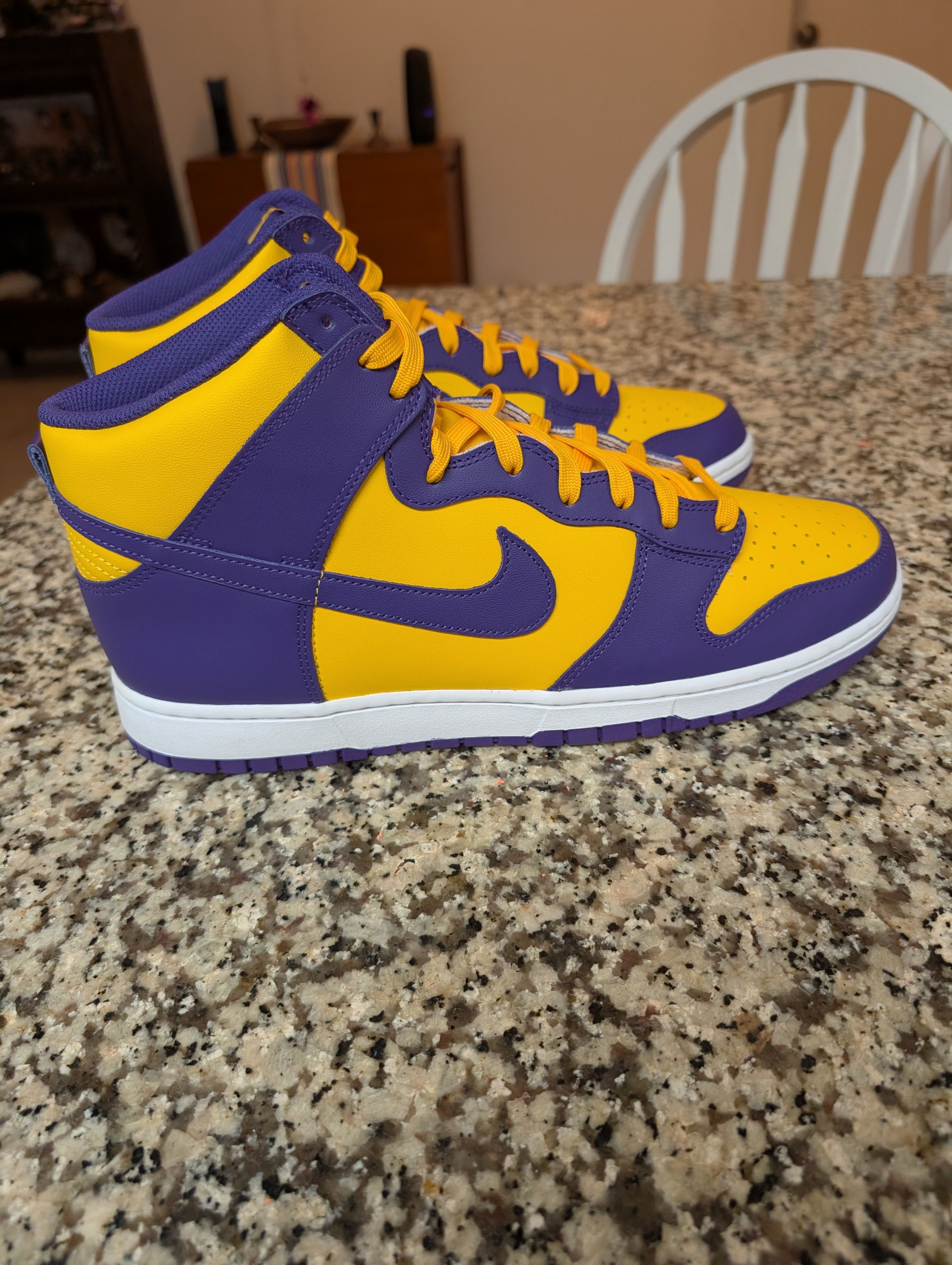 Nike Nike Dunk High Retro " Lakers " Size US 13 / EU 46 - 8 Thumbnail