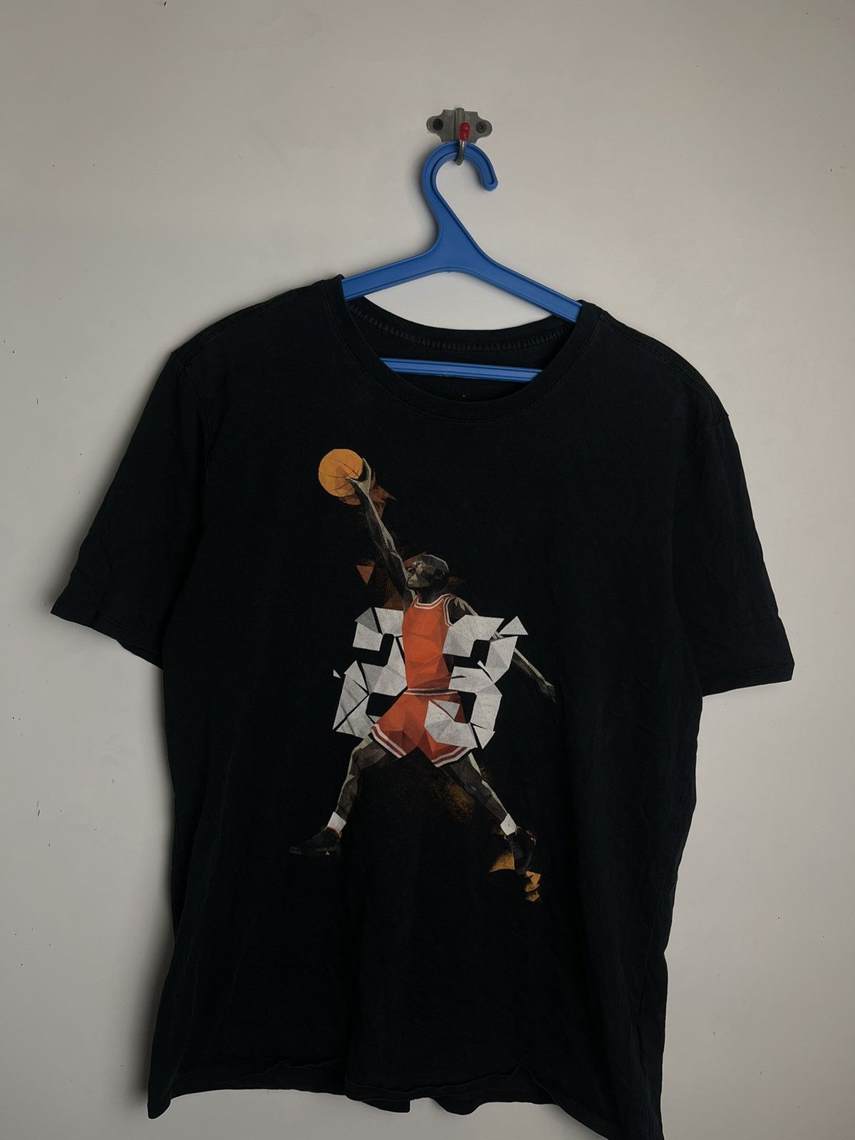 Jordan Brand × Nike Vintage 90s Nike Michael Jordan Restaurant 23 T Shirt Size US XL / EU 56 / 4 - 1 Thumbnail