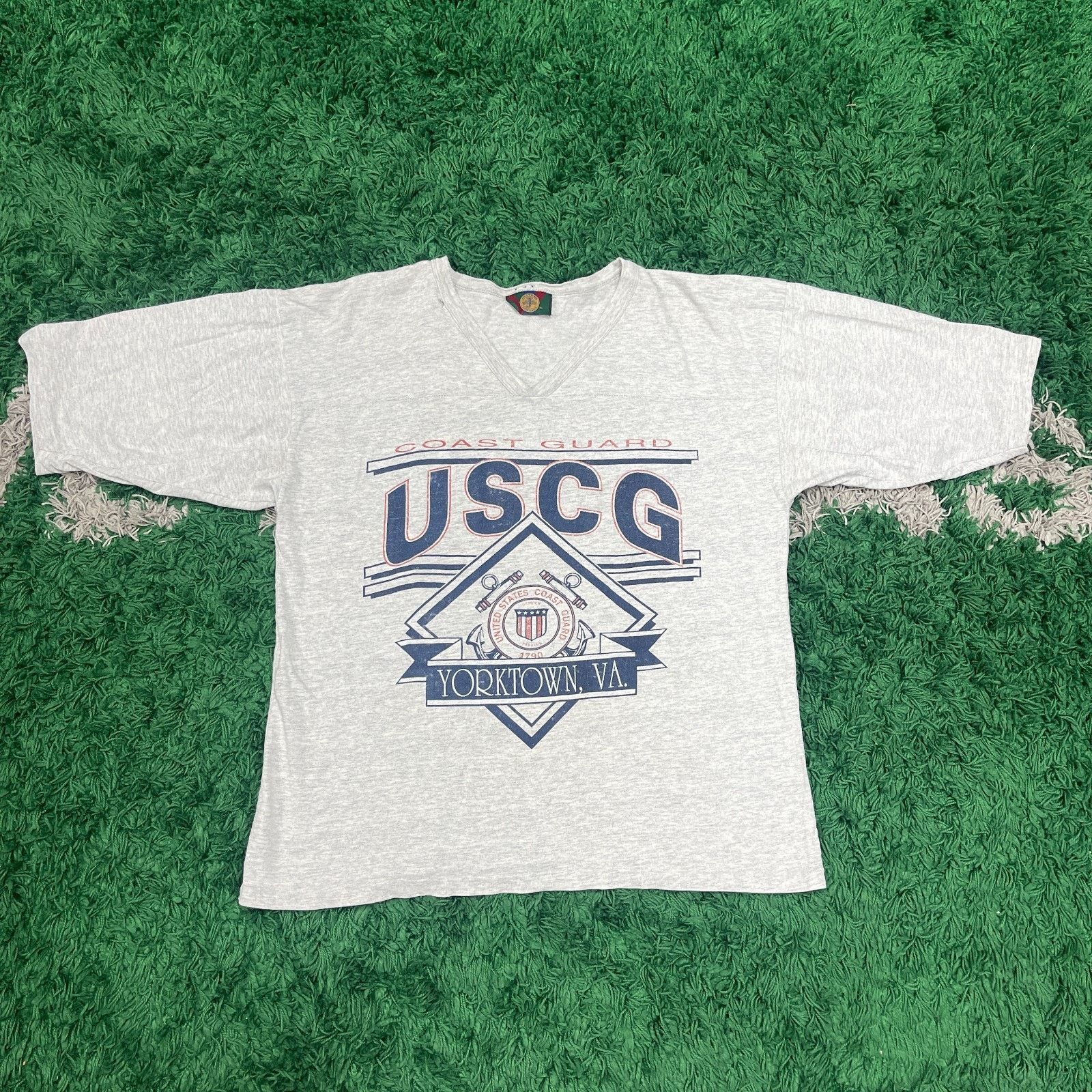 Vintage vintage United States Coast Guard (USCG) fitness Tee Large Size US L / EU 52-54 / 3 - 1 Thumbnail