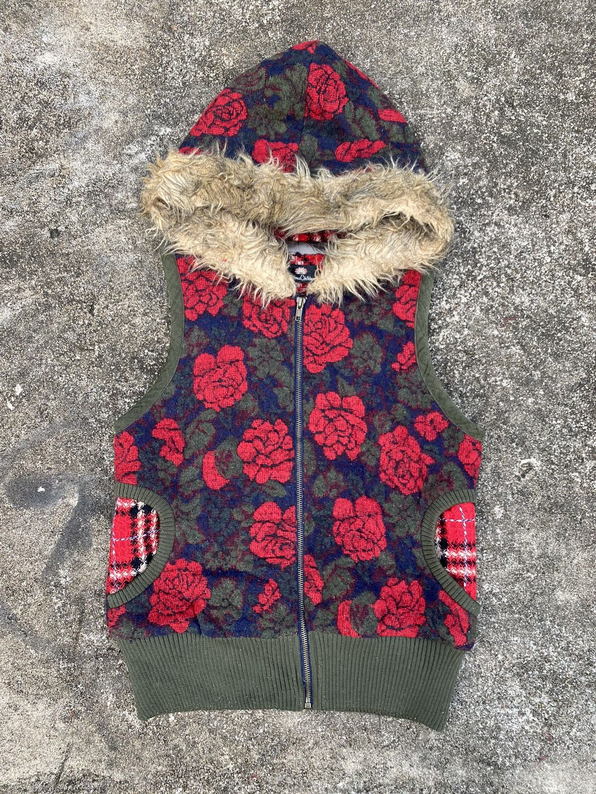 Hysteric Glamour Japanese Vest Fur Hoodie Flowers Ifsix Kmrii Styled Size US S / EU 44-46 / 1 - 1 Thumbnail