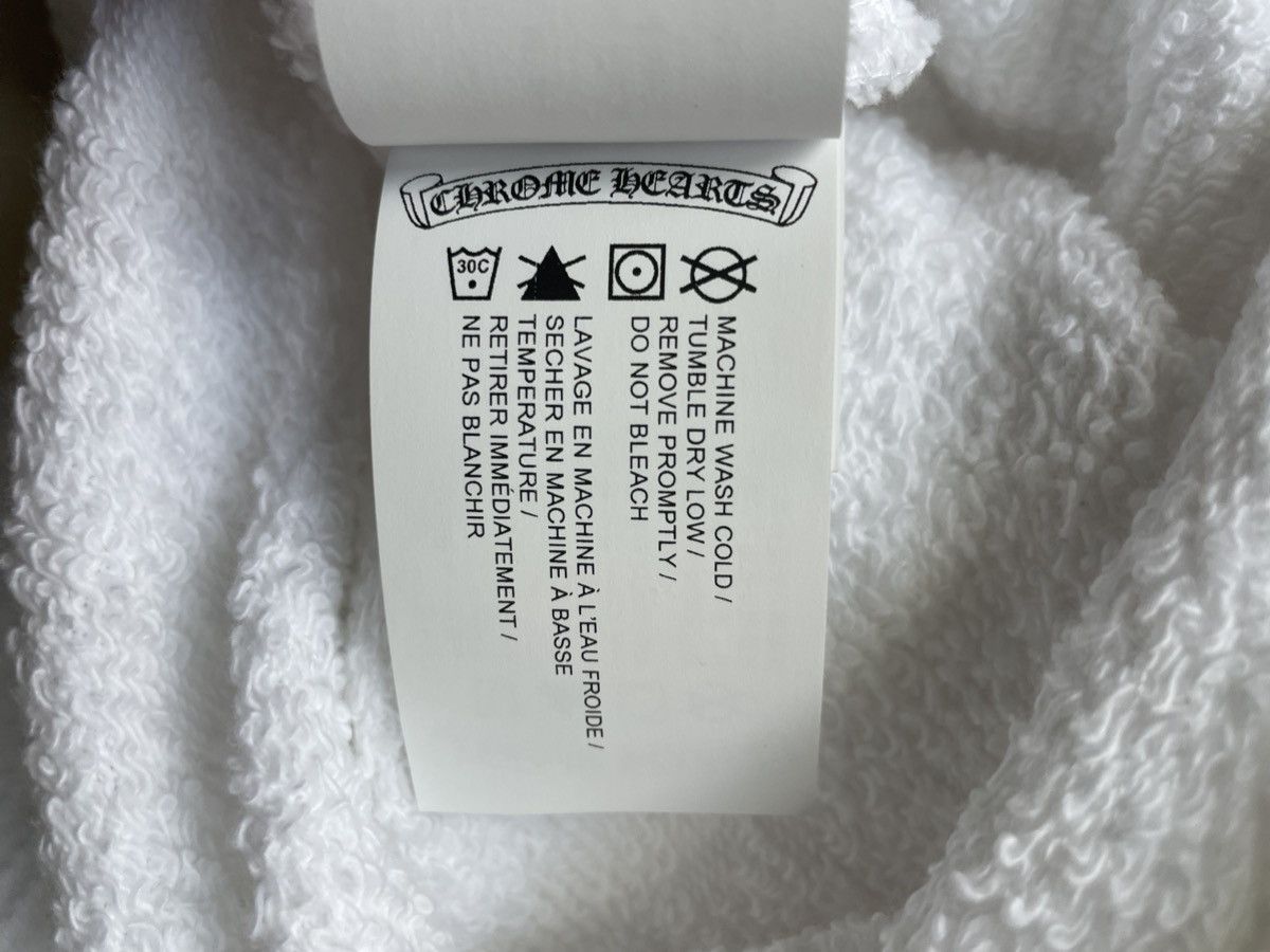 Chrome Hearts Chrome Hearts Tonal Monogram Cross White Cropped Sweatshirt Size M / US 6-8 / IT 42-44 - 9 Thumbnail