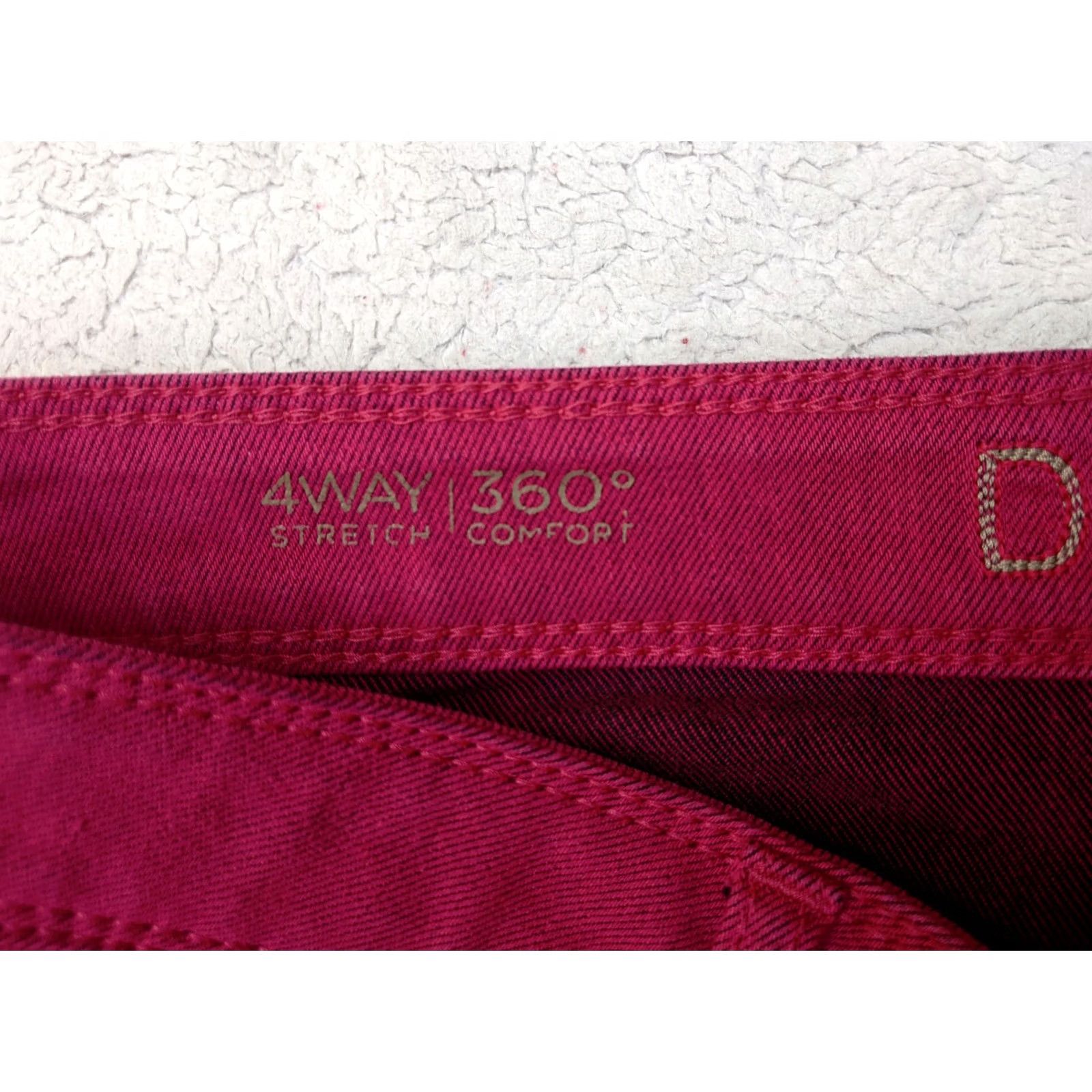 DL1961 DL1961 Angel Mid Rise Skinny Ankle Women 28 Pink Jeans 5 Pocket Dark Denim Slim Leg Jeans Womens Pink DL1961 Angel Mid Rise Skinny Ankle Size 24" / US 00 / IT 34 - 4 Thumbnail