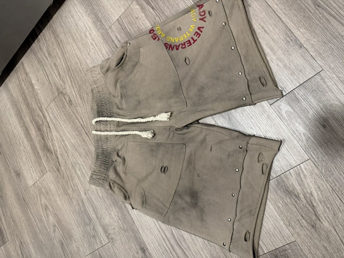 Other Acid wash LuvAbominable shorts (jacket sold separate) Size US 34 / EU 50 - 6 Thumbnail