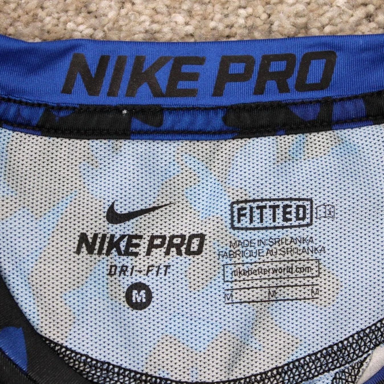 Nike Nike Pro Shirt Mens Medium Blue/Black Camo Dri-Fit Athletic Short Sleeve Size US M / EU 48-50 / 2 - 5 Thumbnail