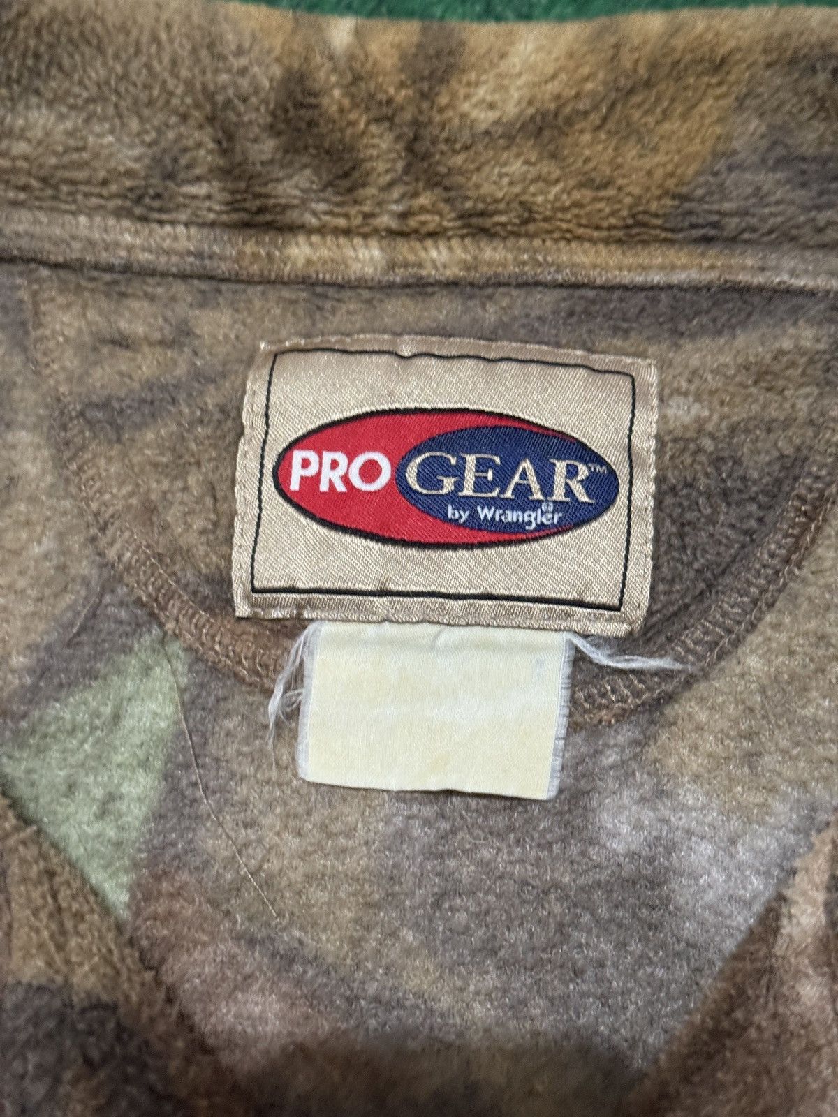 Realtree × Vintage × Wrangler Y2K Wrangler Pro Gear Realtree Camo 1/4 Zip Sweatshirt Size US XL / EU 56 / 4 - 2 Thumbnail