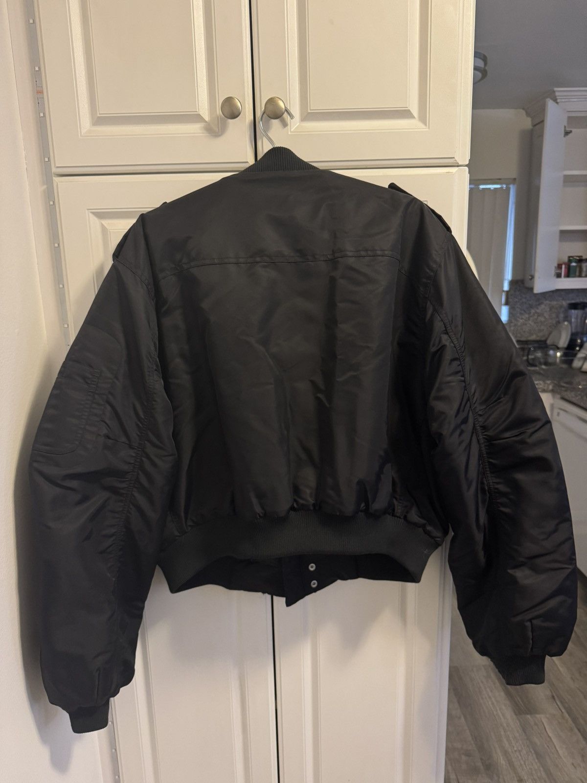 Entire Studios Entire Studios A-2 Bomber Jacket in Black Size US M / EU 48-50 / 2 - 6 Thumbnail
