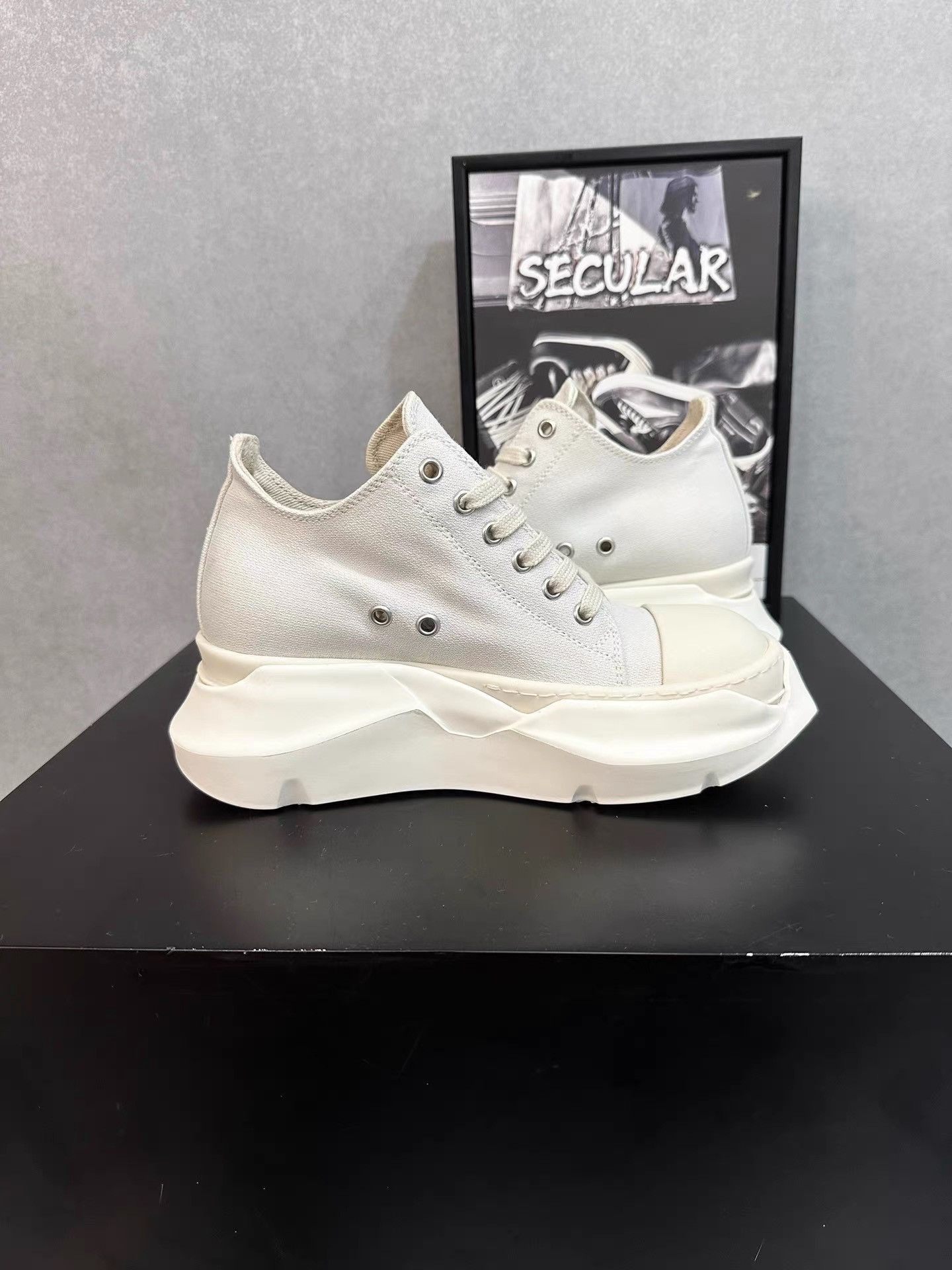 Rick Owens Rick Owens 23SS Thick Sole Tank Shoes K34 Size US 5 / IT 35 - 6 Thumbnail
