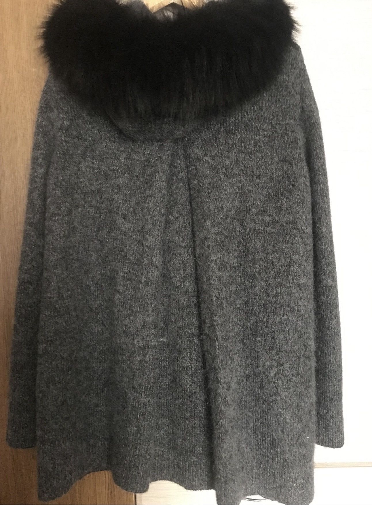Prada PRADA Arctic Fox Fur Mohair Hooded Cardigan Vintage runway Size M / US 6-8 / IT 42-44 - 5 Thumbnail