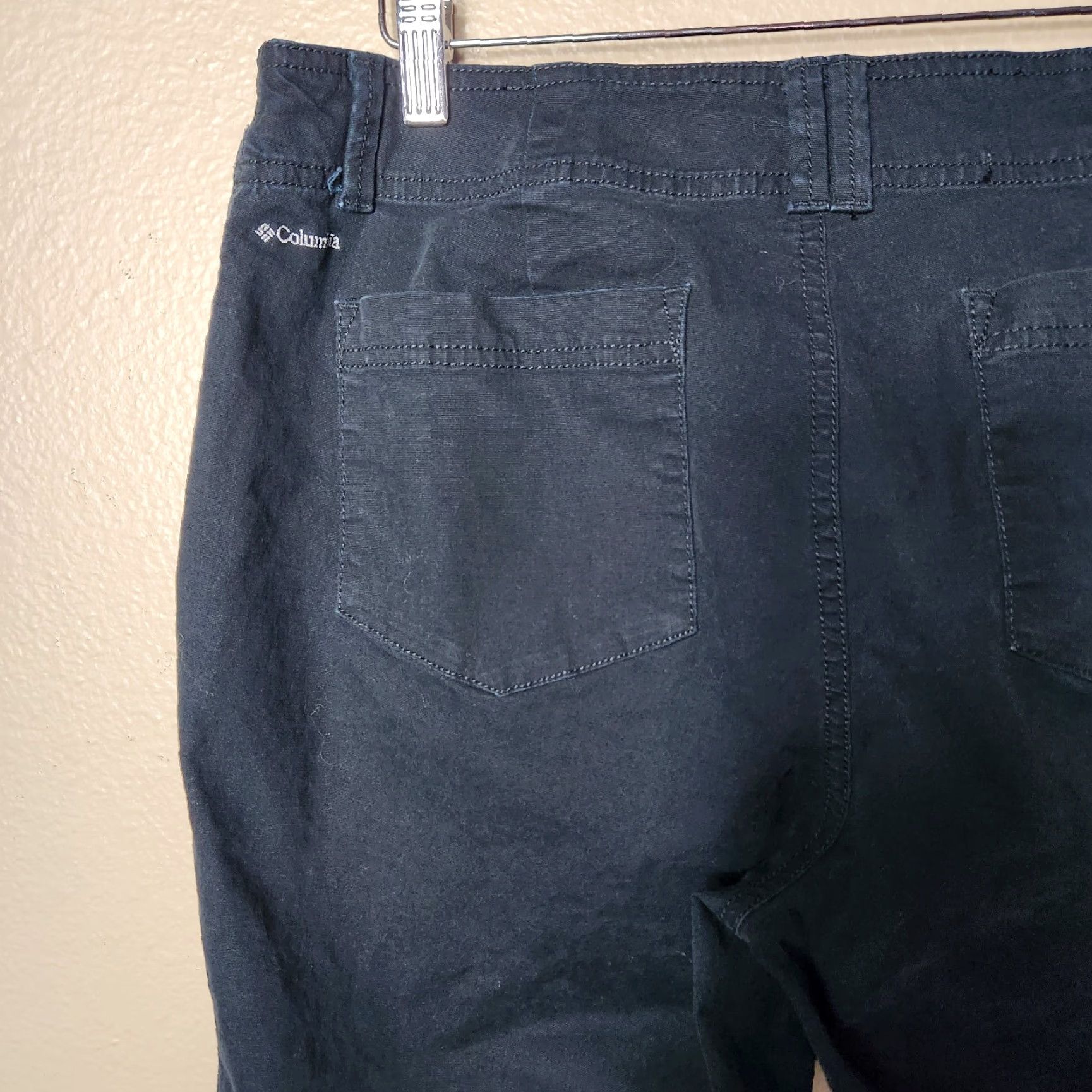 Vintage Columbia Womens Black Cotton Twill Mid Rise Straight Leg Pants-Size 12 Shirt Size 34" / US 12 / IT 48 - 6 Thumbnail