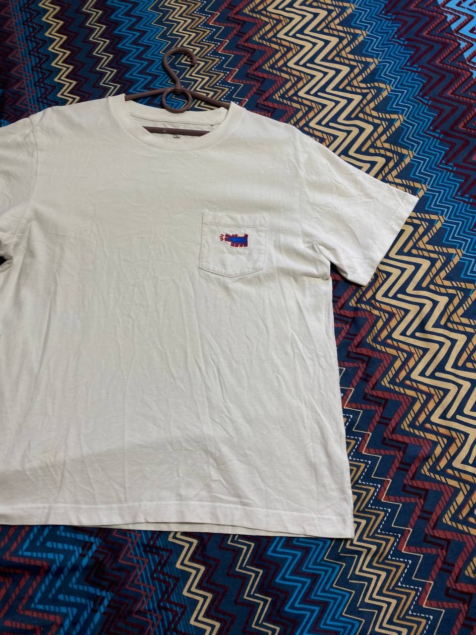 Uniqlo Streetwear T-Shirt Uniqlo x Keith Haring logo Y2K Vintage Size US L / EU 52-54 / 3 - 8 Thumbnail