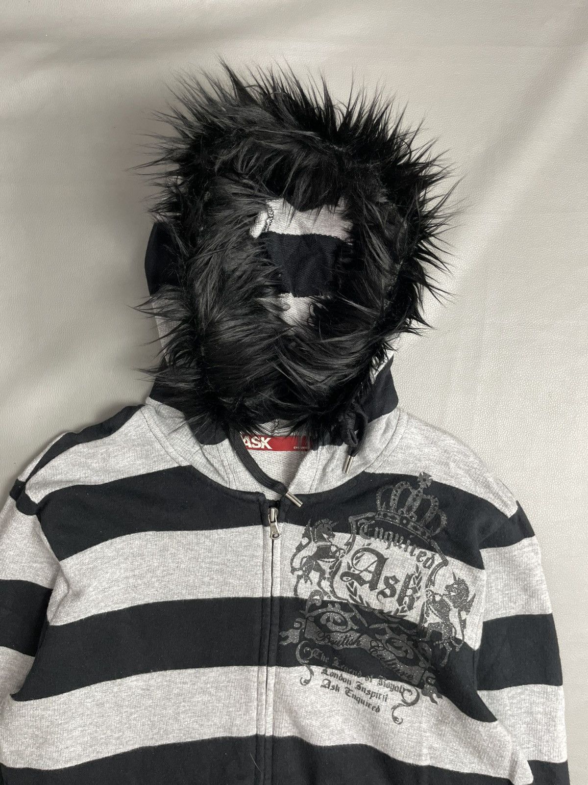 Japanese Brand Gothic Stripe Zip Fur Hoodie Size US M / EU 48-50 / 2 - 2 Thumbnail