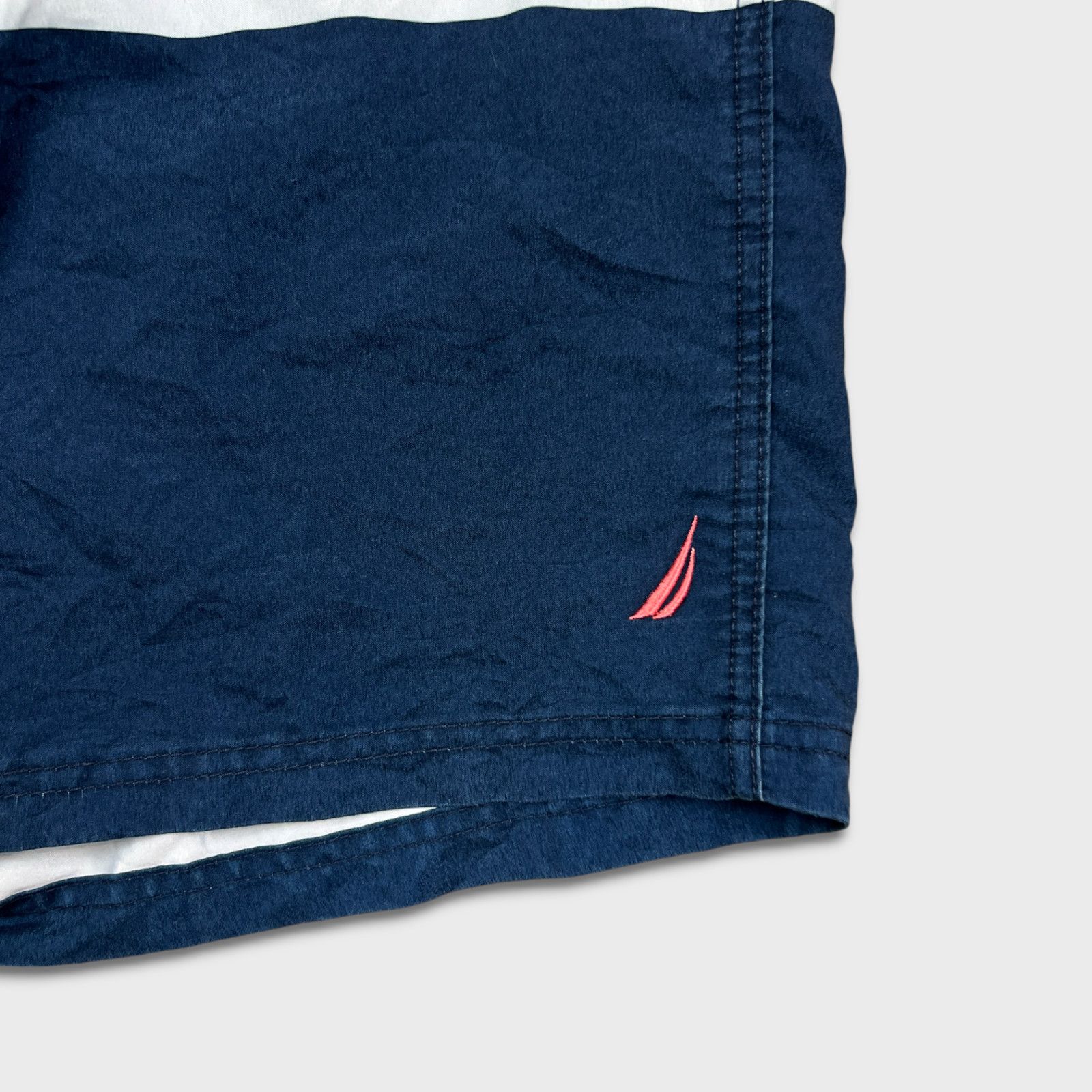 Nautica × Vintage Nautica Shorts Large Spell Out Pocketed Striped Athletic Size US 32 / EU 48 - 3 Thumbnail