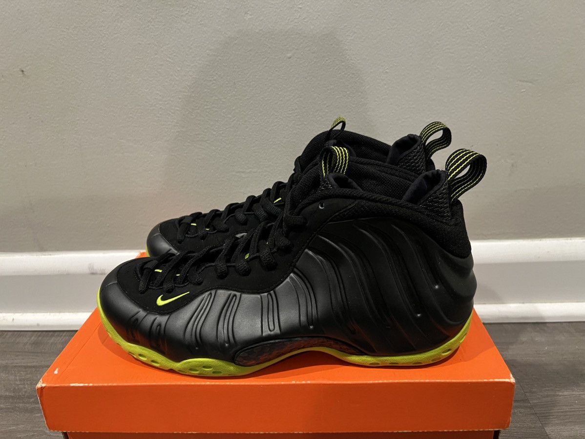 Nike Size 8.5 DS 2007 Nike Air Foamposite One Black/Bright Cactus Size US 8.5 / EU 41-42 - 1 Thumbnail