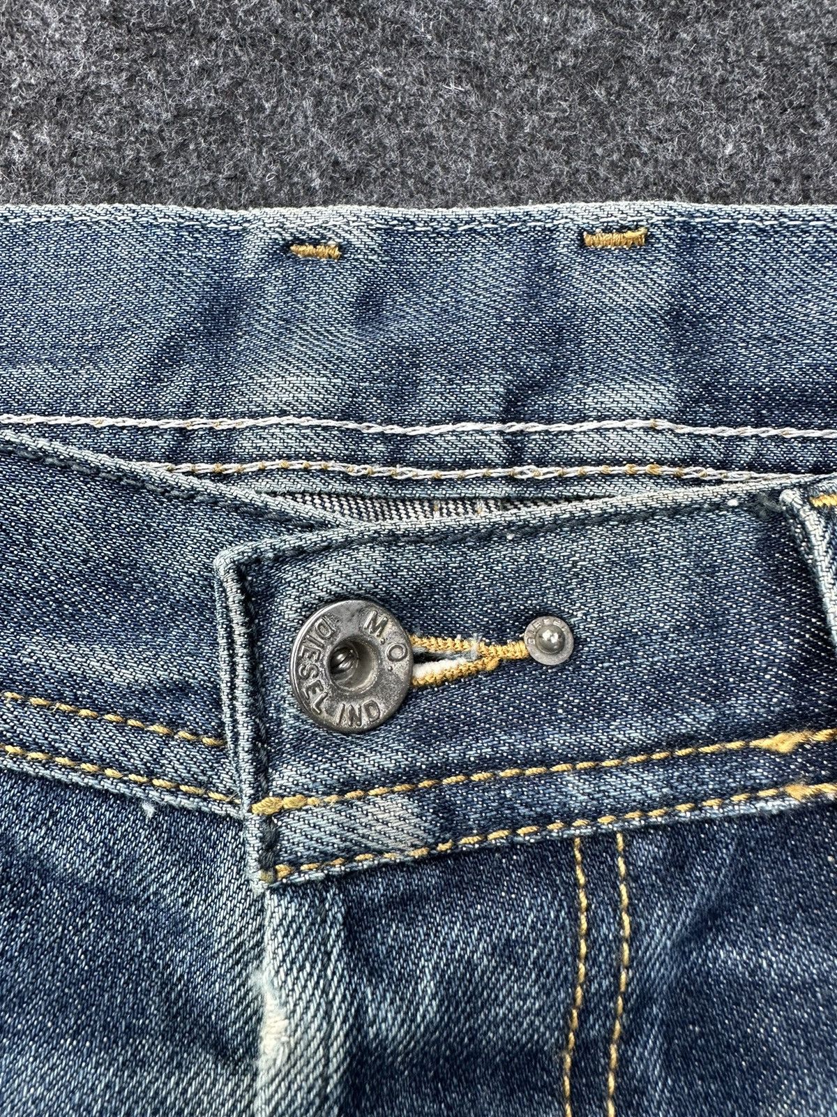 Diesel × Vintage Diesel Turbo Faded Washed Distressed Denim D2 Size US 32 / EU 48 - 10 Thumbnail