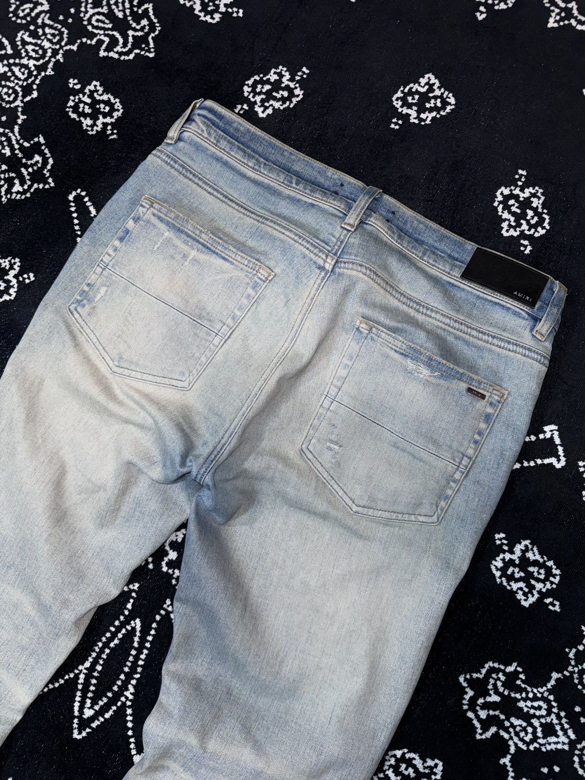 Amiri AMIRI MX1 BANDANA PATCH JEANS Size US 33 - 14 Thumbnail