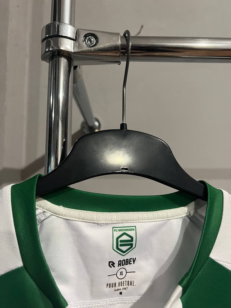 Sports Specialties SPECIAL 2021 FC GRONINGEN #10 MATCH WORN SOCCER JERSEY ROBEY Size US XL / EU 56 / 4 - 6 Thumbnail