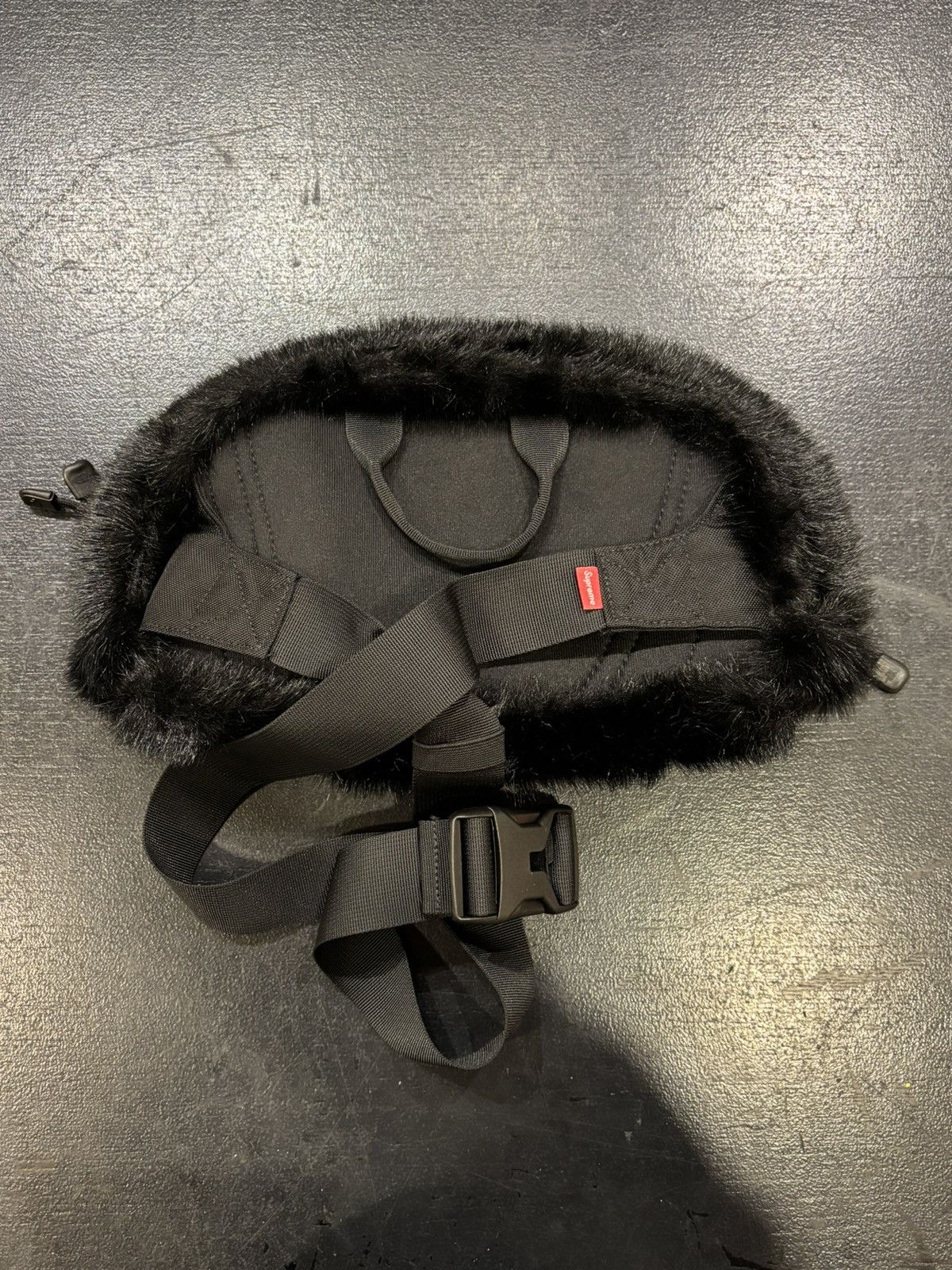 Supreme × The North Face Supreme X The North Face Faux Fur Waist Bag Size ONE SIZE - 3 Thumbnail