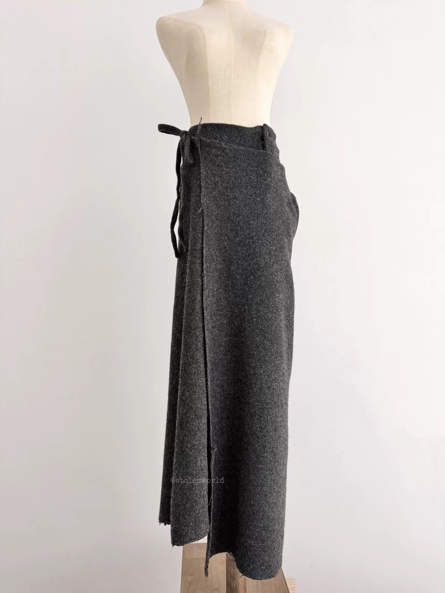Comme des Garcons Comme des Garçons 1994 AW Fulled Wool Tie Waist Midi Skirt M Size 27" / US 4 / IT 40 - 3 Thumbnail