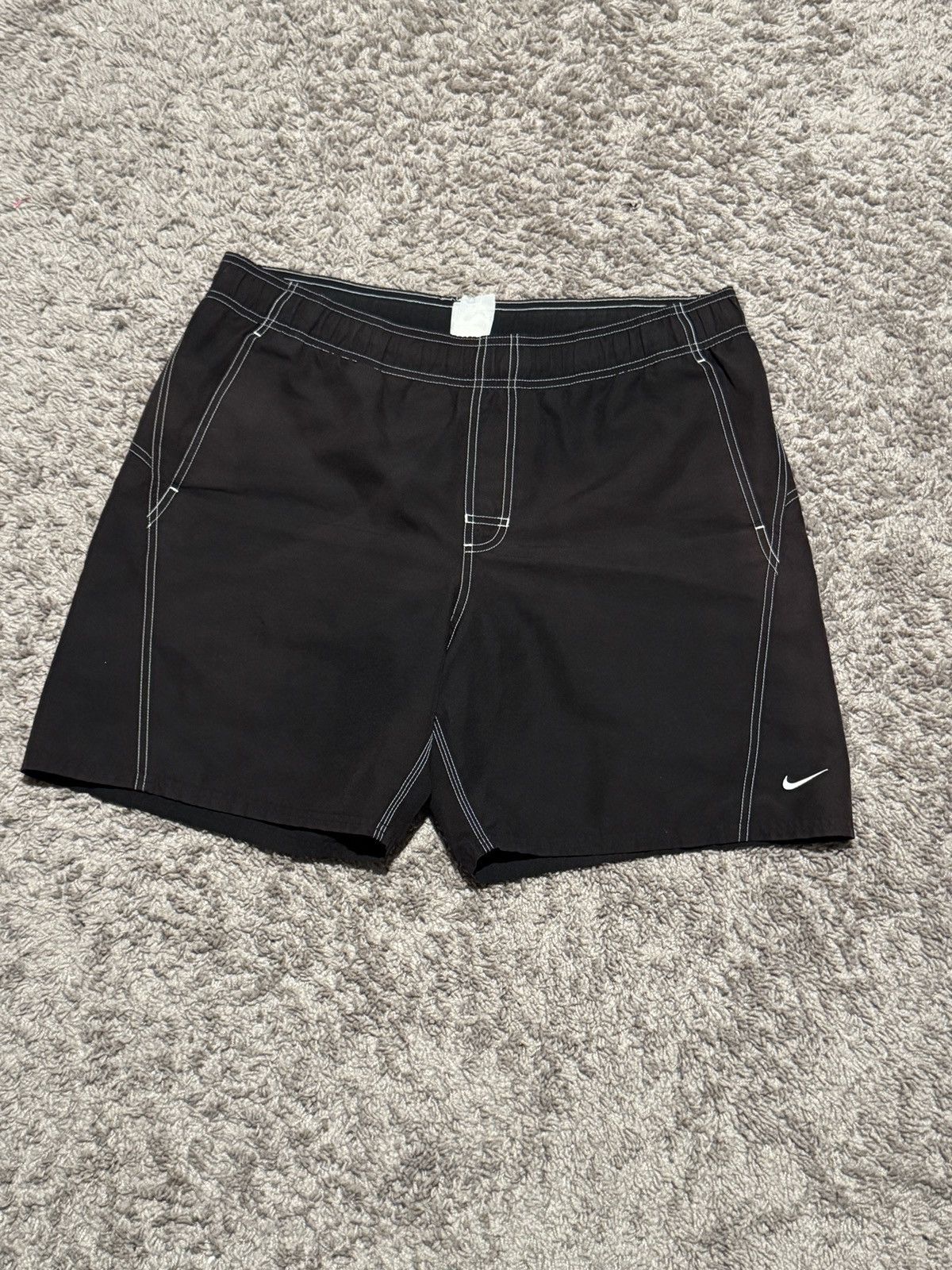 Nike Black Nike swim trunks Size US L / EU 52-54 / 3 - 1 Thumbnail