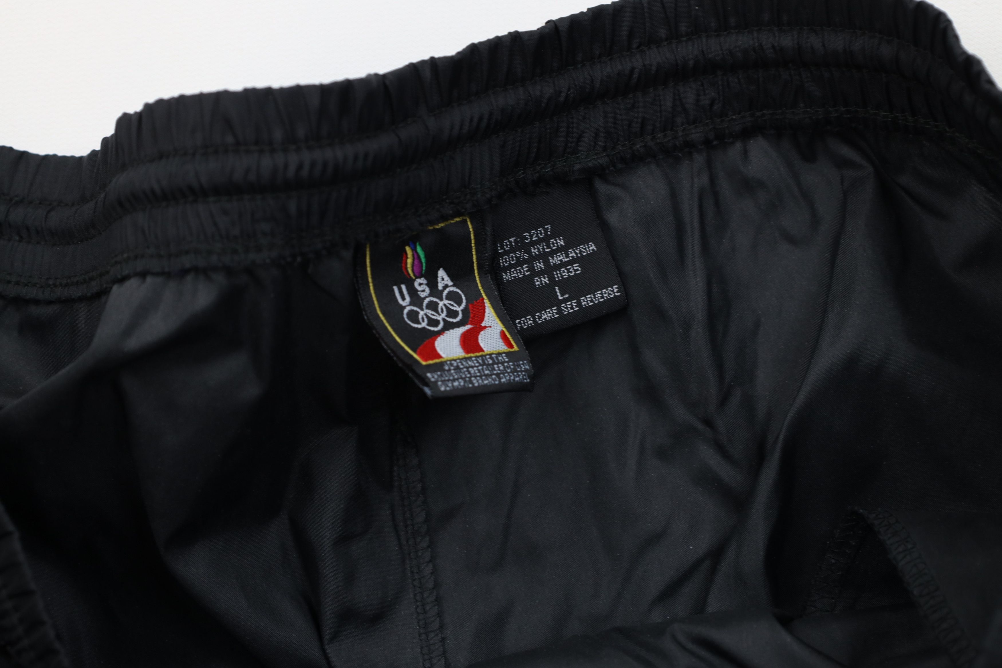 Vintage Vintage 90s USA Olympics Faded Windbreaker Pants Black Nylon Size US 36 / EU 52 - 9 Thumbnail