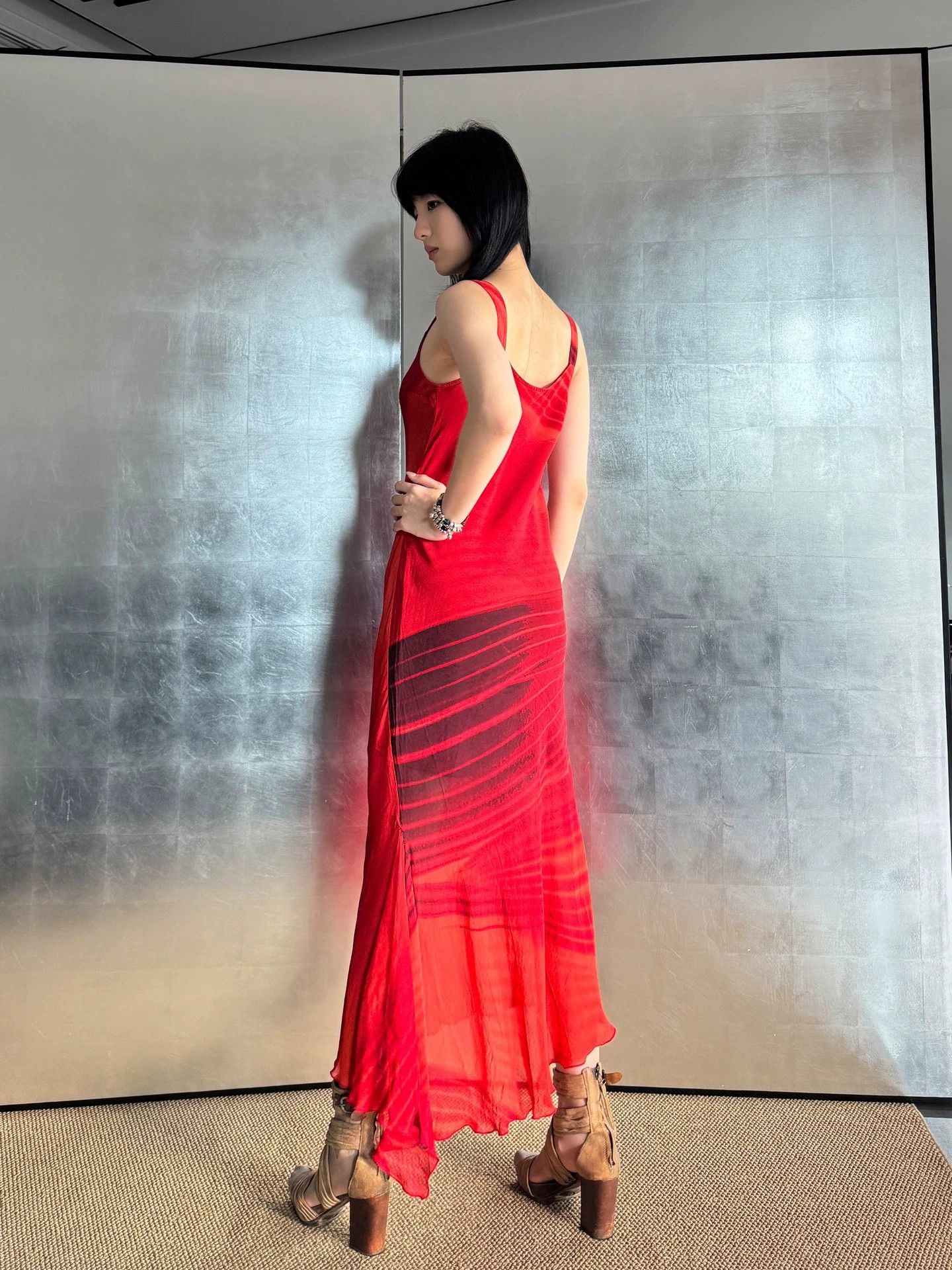 Vintage Vintage Italian Irregular Fishtail Stretchy Dress M Size M / US 6-8 / IT 42-44 - 5 Thumbnail