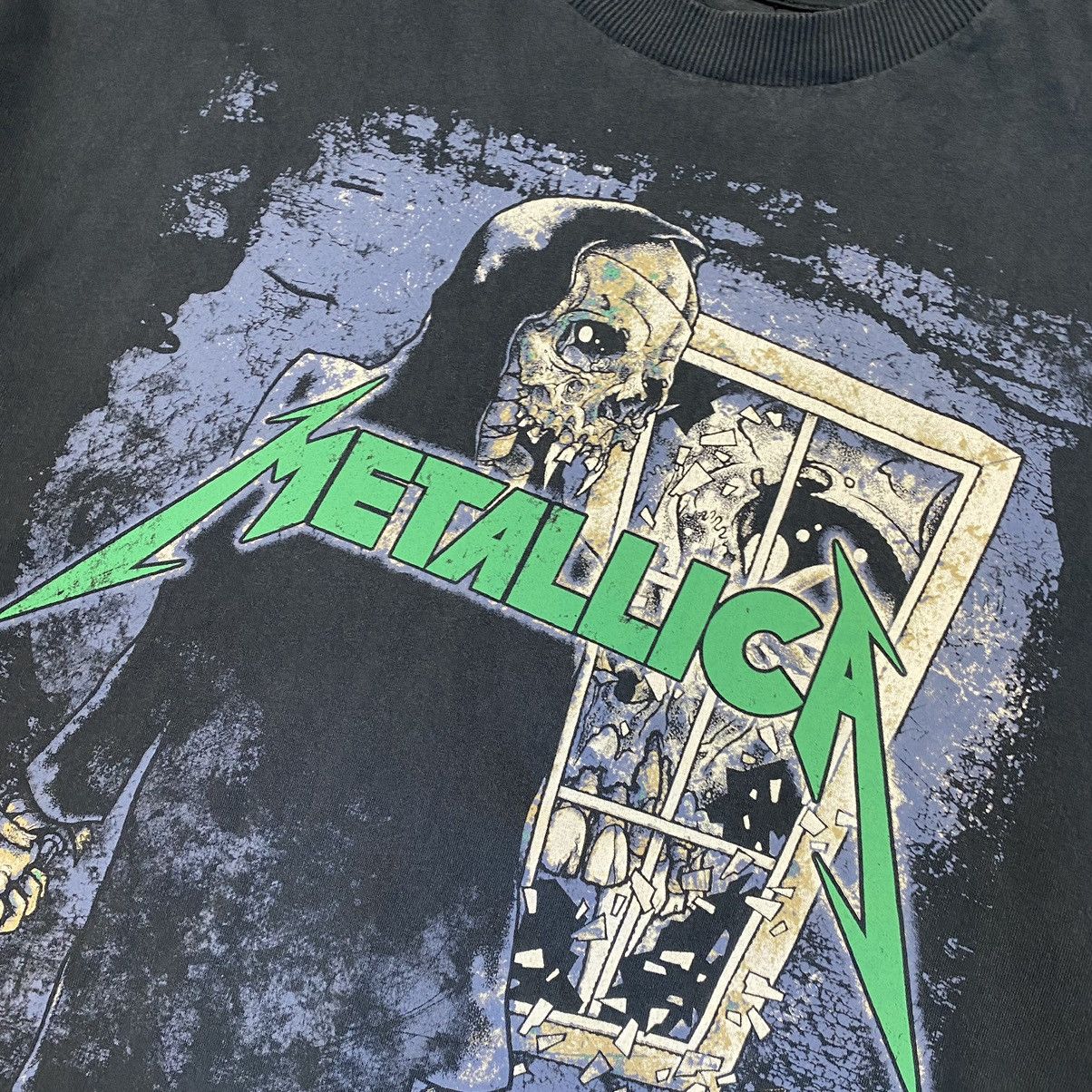 Band Tees Vintage Metallica Overprinted Graphic rock band tee Size US L / EU 52-54 / 3 - 4 Thumbnail