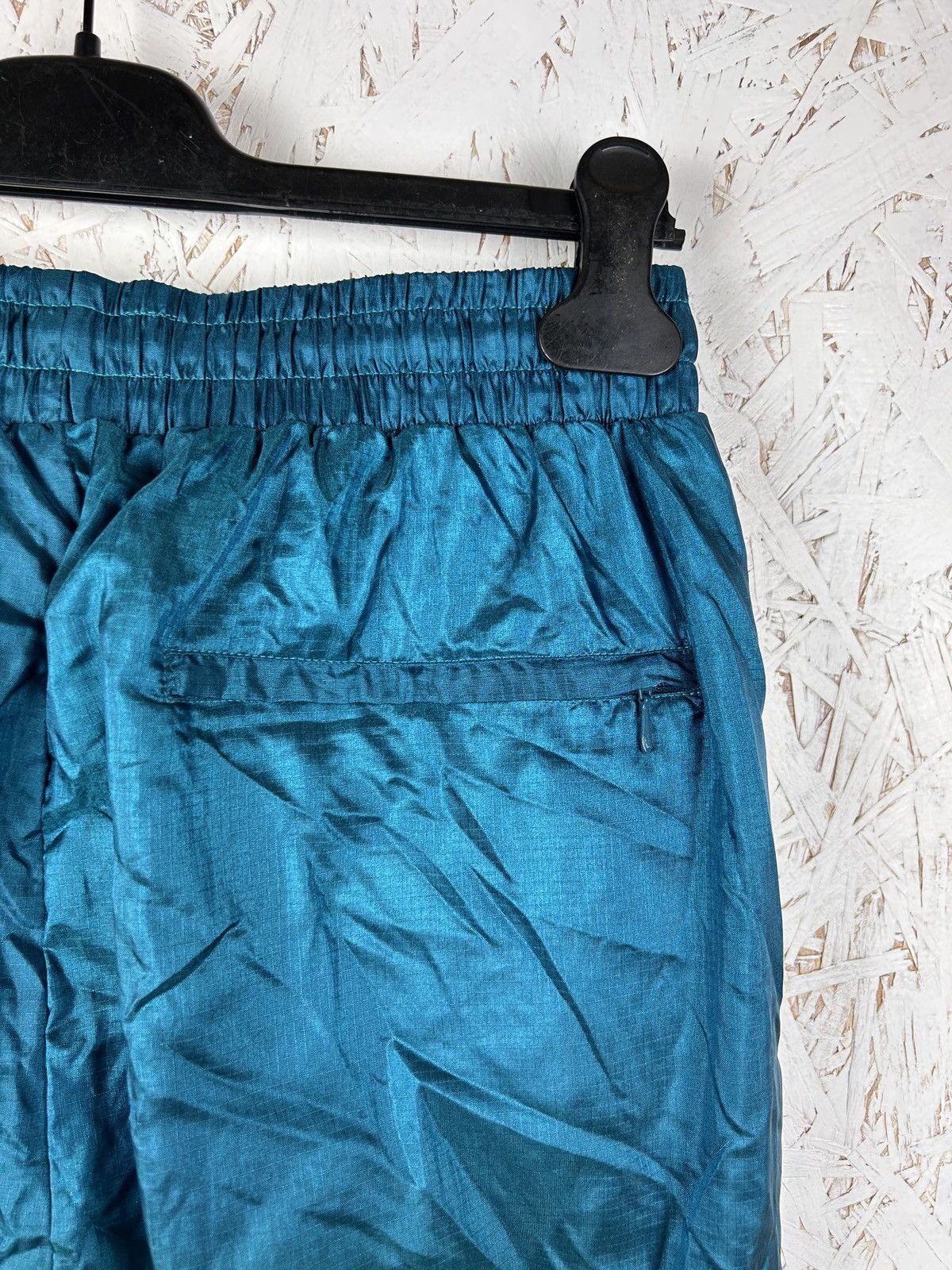 Nike 80s Vintage Nike Shiny Nylon Tracksuit Pants In Blue Size US 34 / EU 50 - 6 Thumbnail