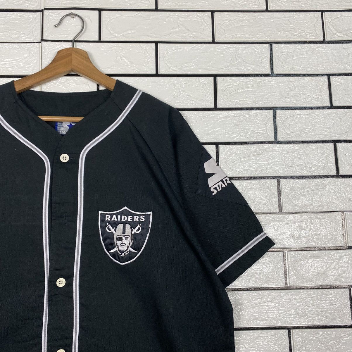 Starter 📌Sportwear Button Shirt Bowling Starter Raiders Big Logo Size US L / EU 52-54 / 3 - 7 Thumbnail