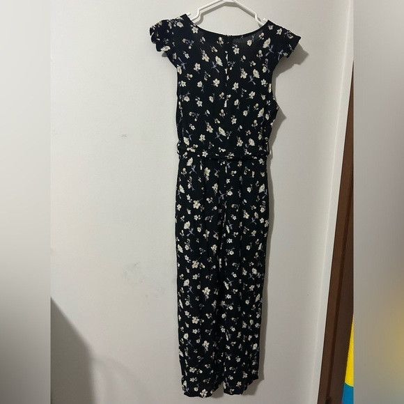 Other Vici Floral Jumpsuit Size 28" / US 6 / IT 42 - 4 Thumbnail