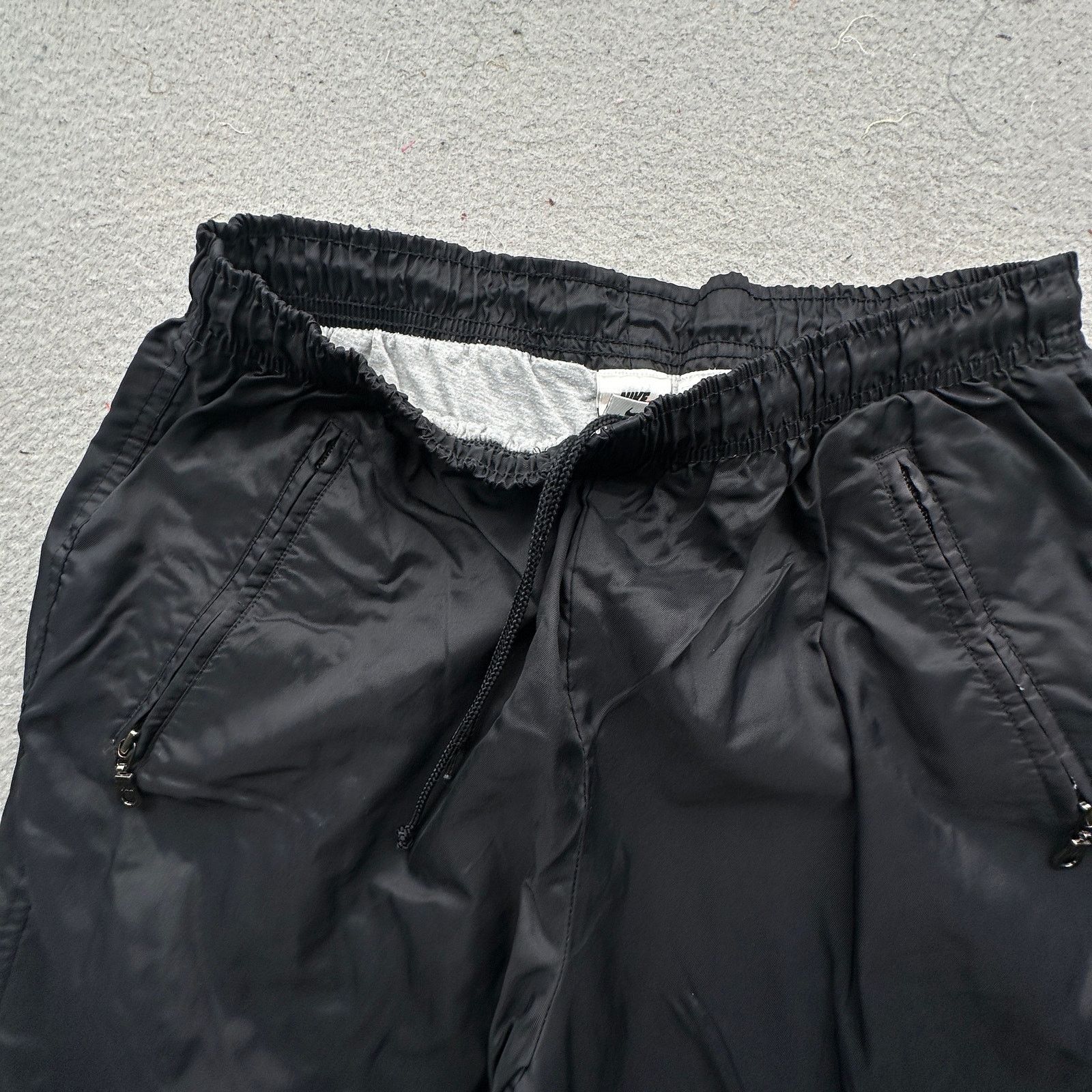 Nike Vintage 90s Nike Cotton Lined Nylon Windbreaker Pants Large Size US 35 - 10 Thumbnail