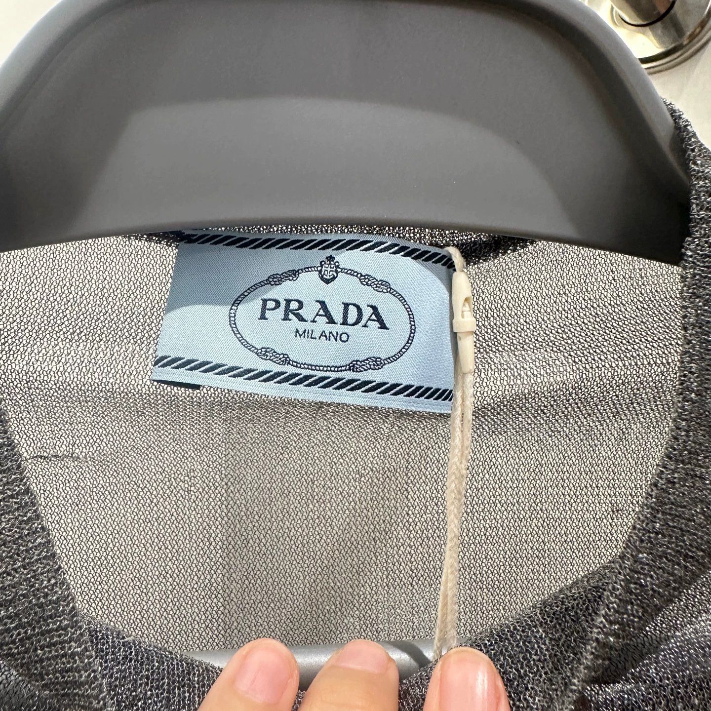 Prada Prada apr630 cashmere mixed openwork knit sweater size 36 Size XS / US 0-2 / IT 36-38 - 3 Thumbnail