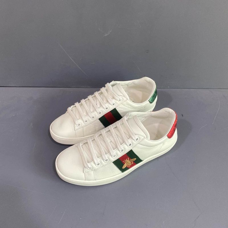 Gucci Gucci ACE Embroidered Fashion Sneakers for Women -2508 Size US 5 / IT 35 - 1 Thumbnail