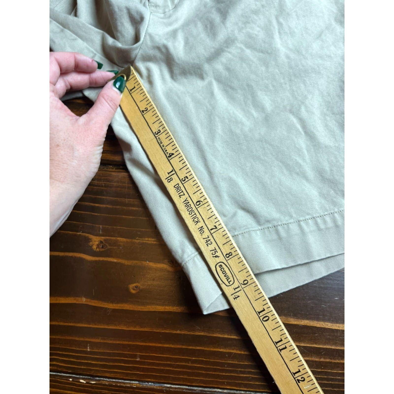 Polo Ralph Lauren Polo Ralph Lauren Shorts Men 36 Pleated Classic Fit 9" Tan Brown Solid Chino Casual Vintage No N/A Size US M / EU 48-50 / 2 - 5 Thumbnail