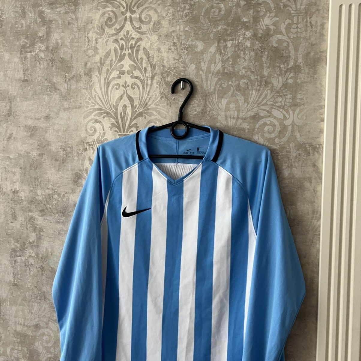 Nike Nike Jersey Long Shirt Tee Football Soccer Size US S / EU 44-46 / 1 - 2 Thumbnail