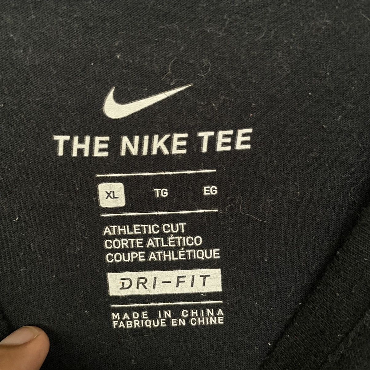 Nike Y2K Nike Big Swoosh Mirror Graphic Triblend T Shirt Size US L / EU 52-54 / 3 - 2 Thumbnail