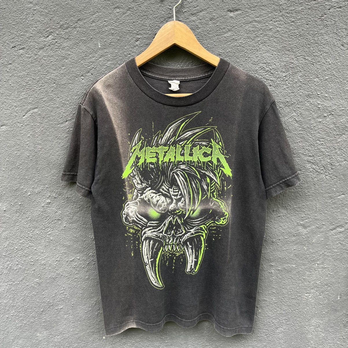 Band Tees Thrashed Faded Vintage Y2k Metallica Band Tee Size US S / EU 44-46 / 1 - 1 Thumbnail