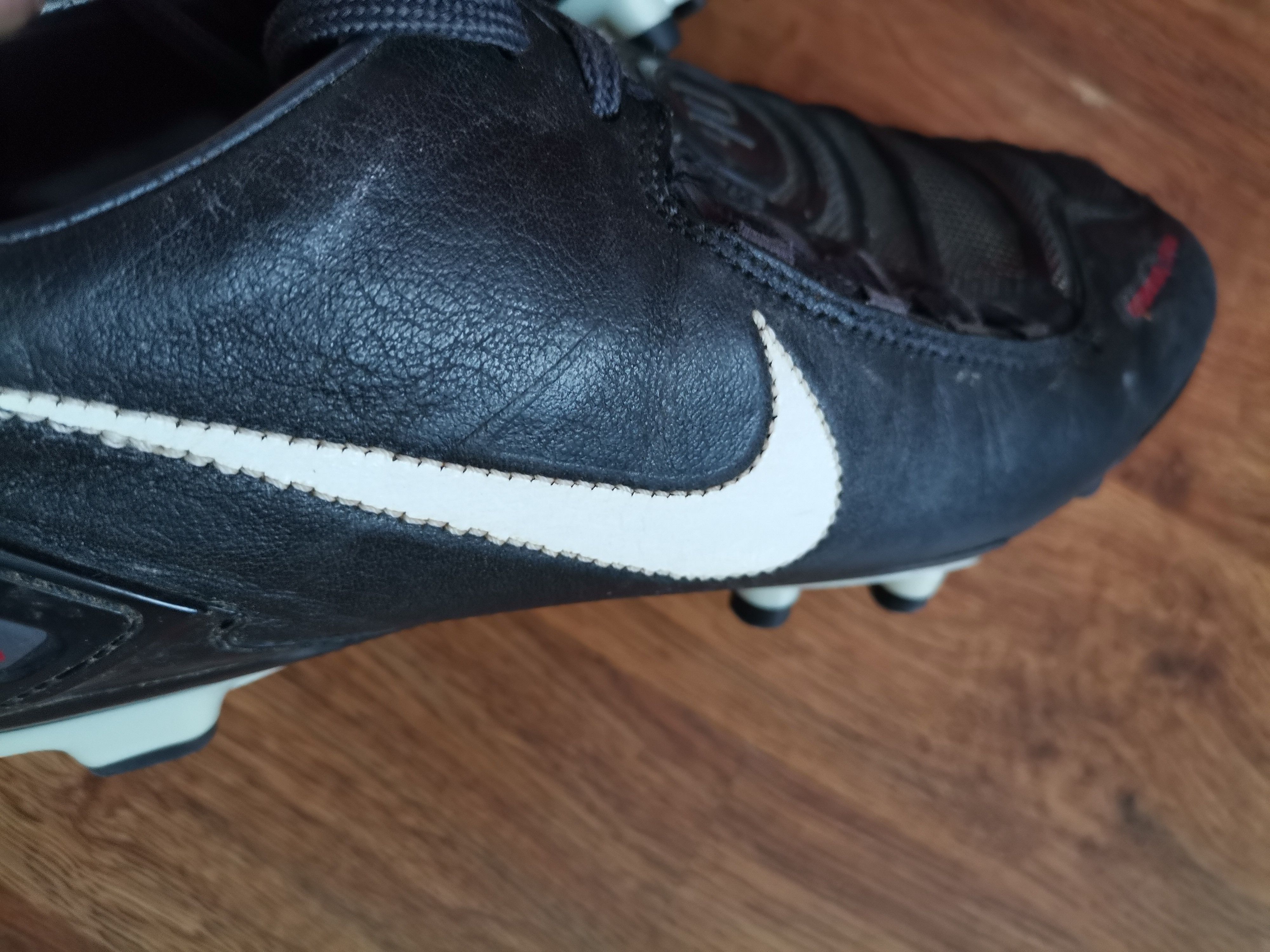 Nike Vintage 2007 Nike Total 90 Football Shoes Size US 8 / EU 41 - 5 Thumbnail