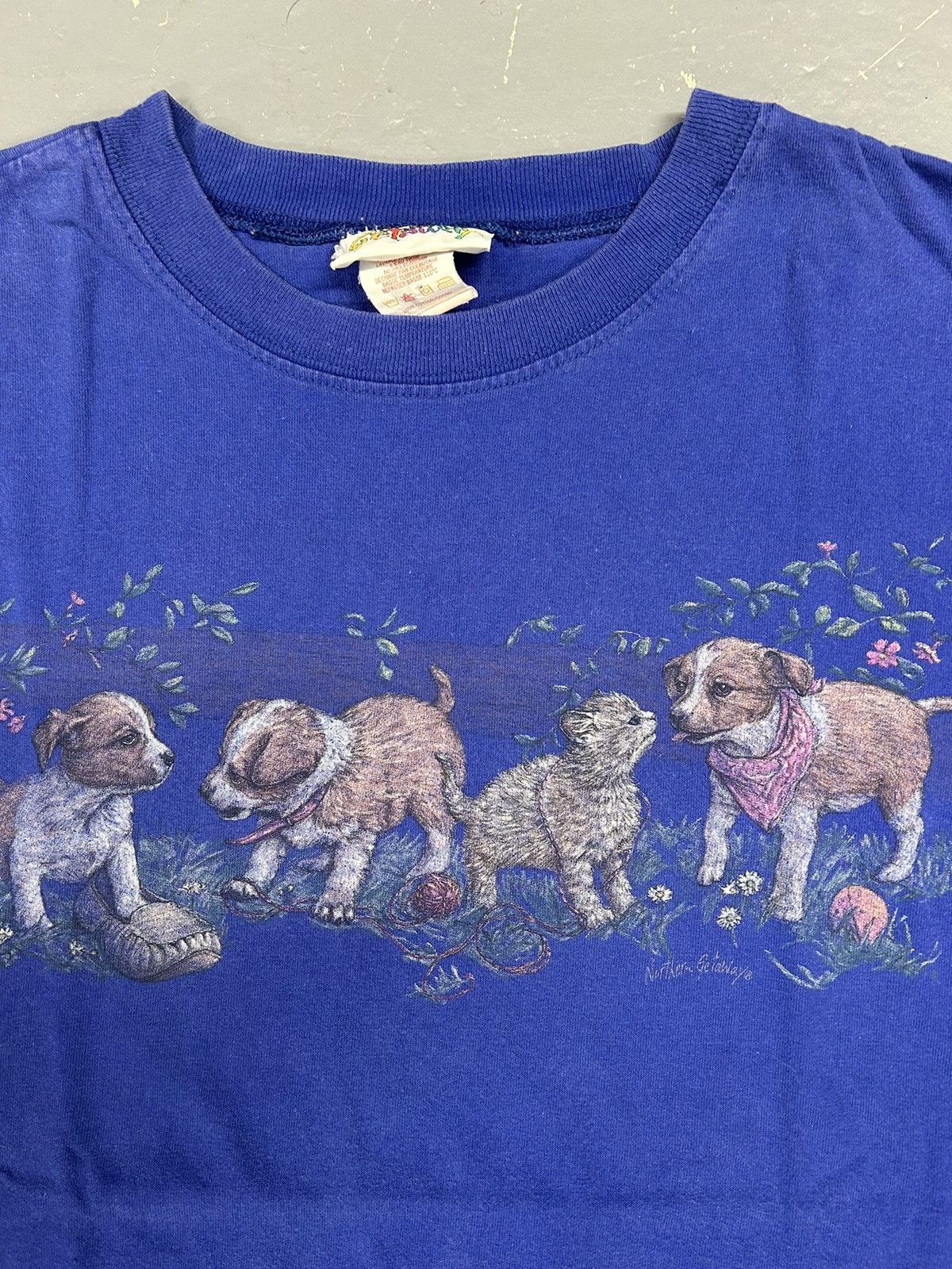 Vintage Crazy Vintage 90s Essential Purple Dogs Graphic Animal Shirt Size US S / EU 44-46 / 1 - 2 Thumbnail