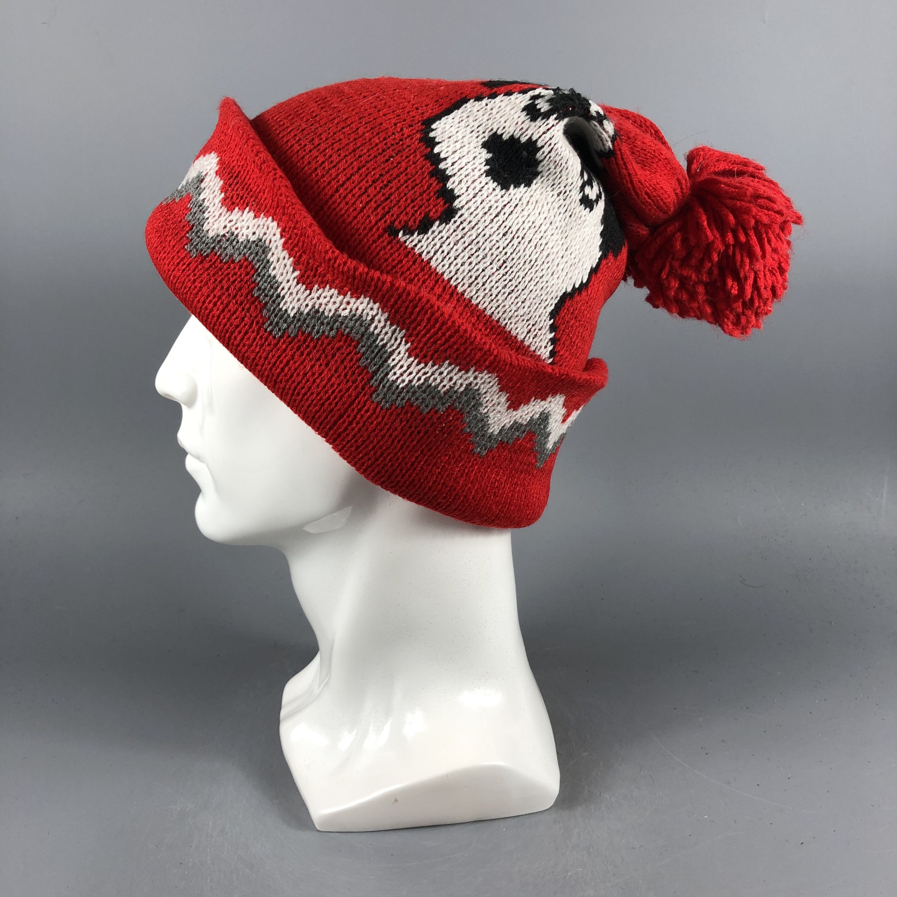Japanese Brand × Vintage Unknown Animal Bobble Red Beanie Snow Hat Snow Cap -D1086 Size ONE SIZE - 1 Thumbnail