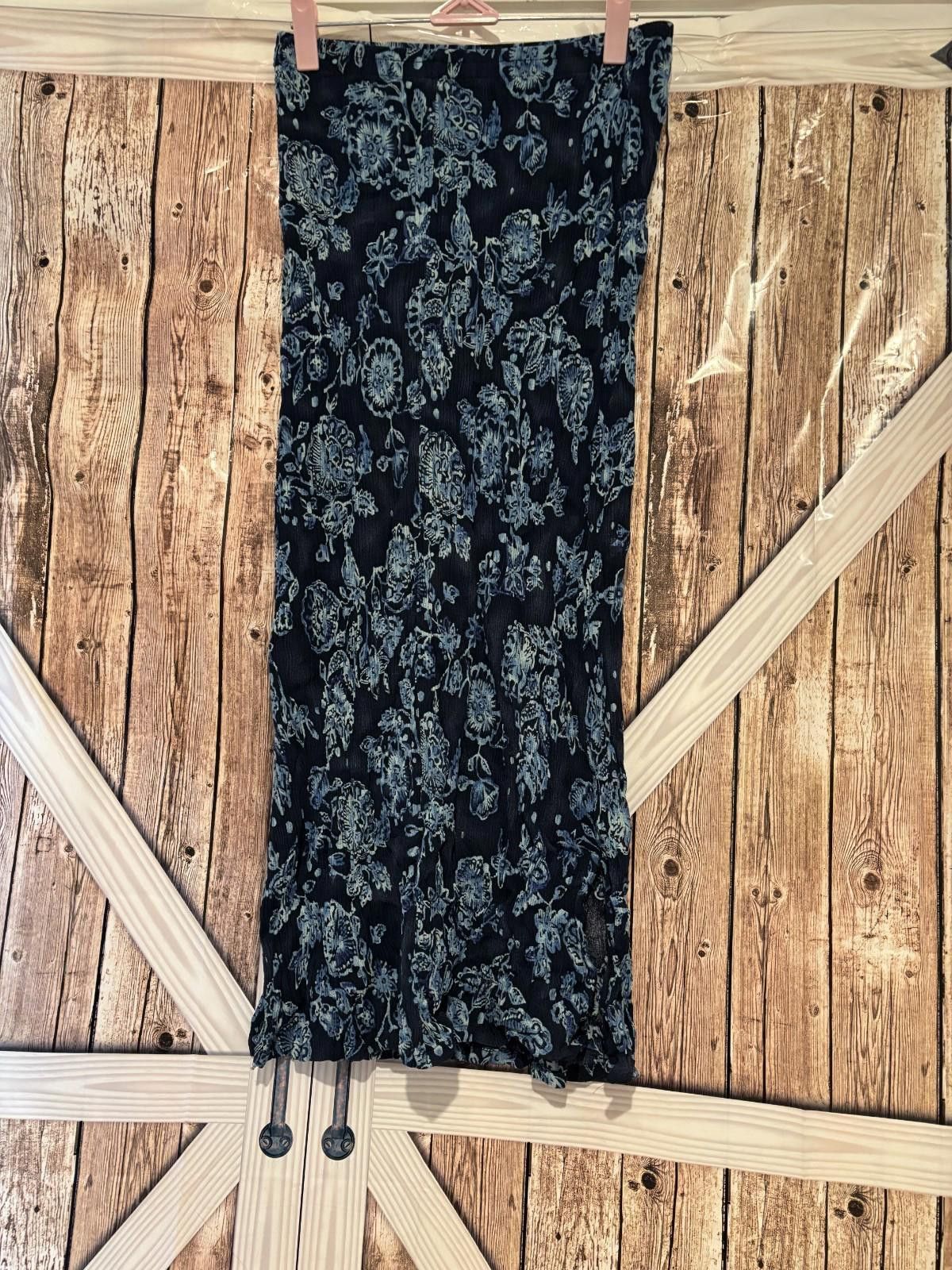 Designer Uniform John Paul Richard sz M floral blue boho skirt #330 Size 32" / US 10 / IT 46 - 2 Thumbnail