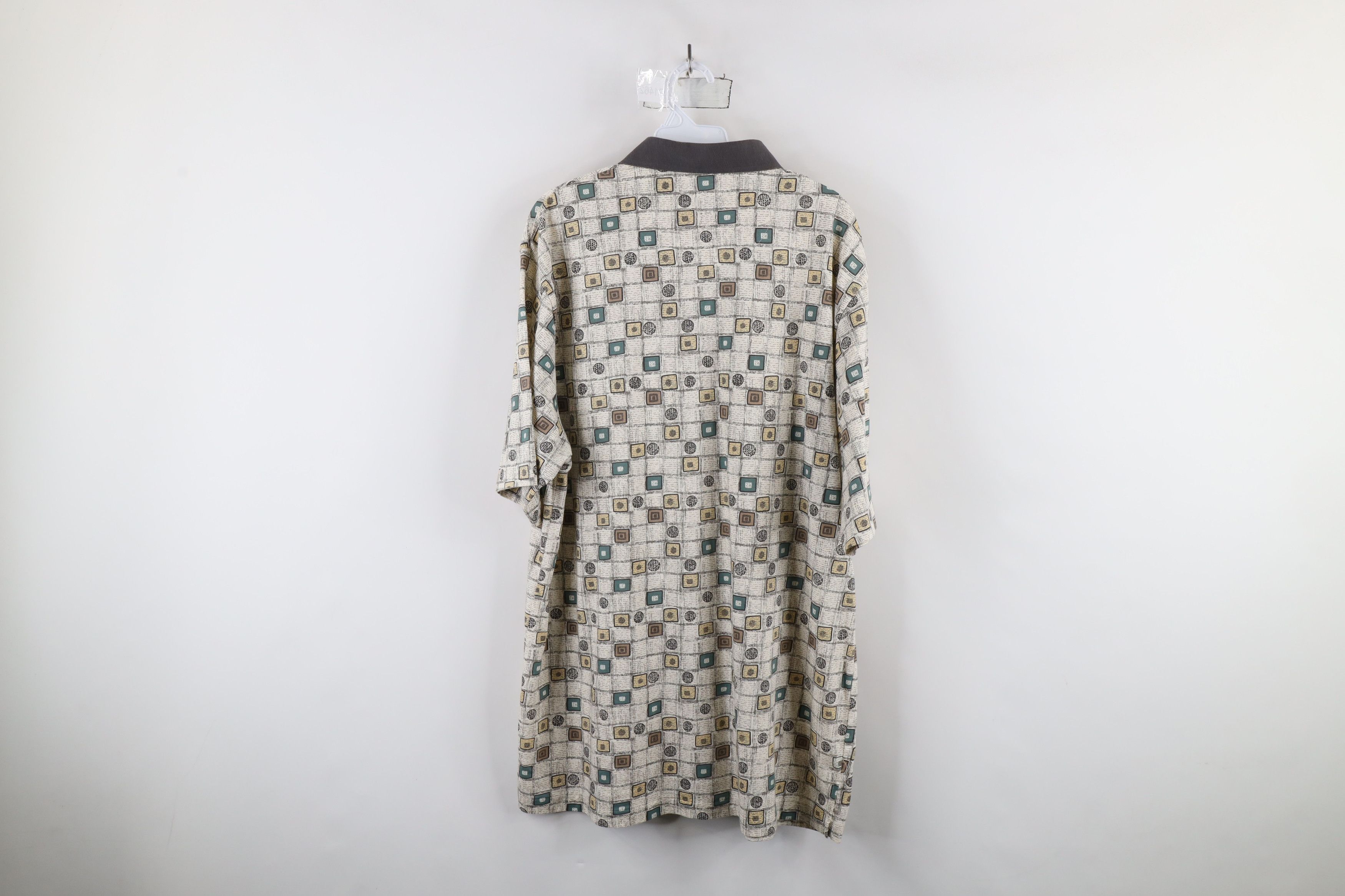 Vintage Vintage 90s Streetwear Checkered Over Print Golf Polo Shirt Size US XL / EU 56 / 4 - 8 Thumbnail