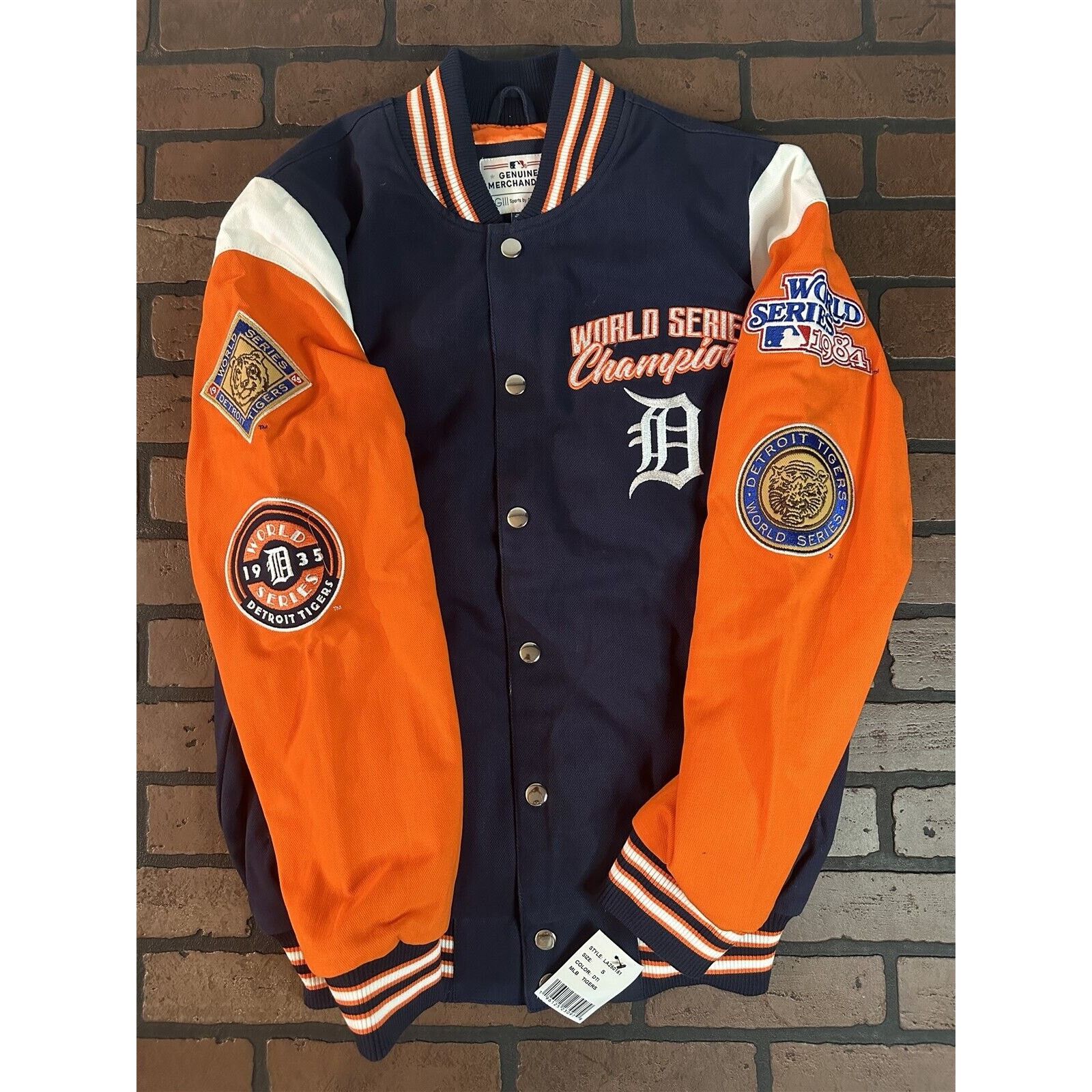 MLB DETROIT TIGERS 4X World Series Jacket- Never Worn- S-2XL Size US L / EU 52-54 / 3 - 10 Thumbnail