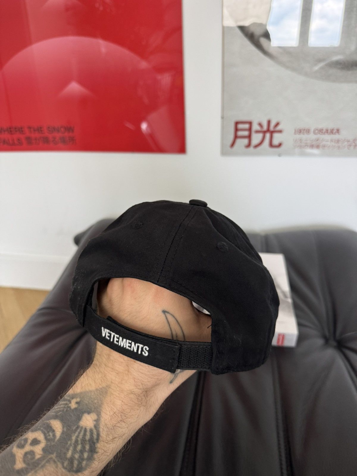 Vetements Vetements Anarchy Logo Hat Cap Avant Garde Rare Black White Size ONE SIZE - 2 Thumbnail