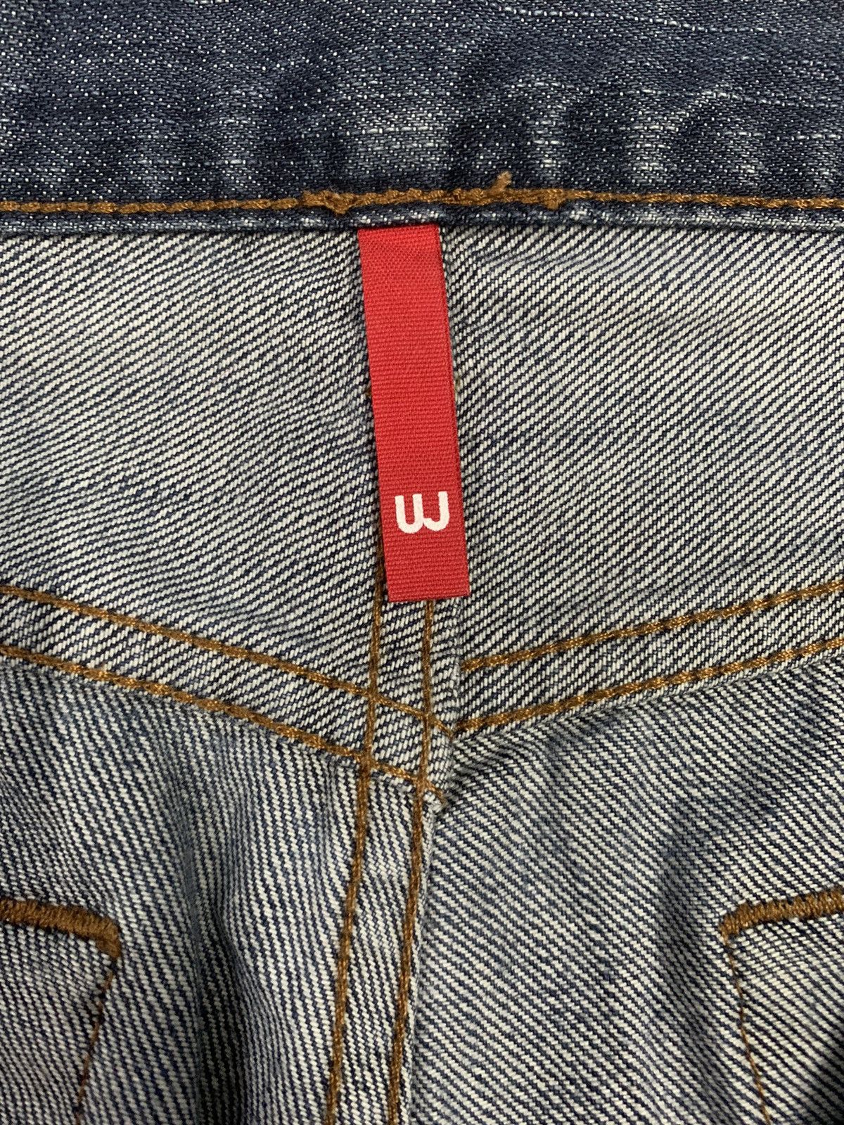 Uniqlo Vintage Uniqlo UJ Faded Wash Loose Straight Distressed Jeans Size US 30 / EU 46 - 15 Thumbnail