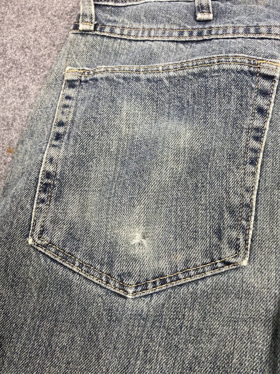 Wrangler vintage wrangler regular fit distressed denim Size US 36 / EU 52 - 5 Thumbnail