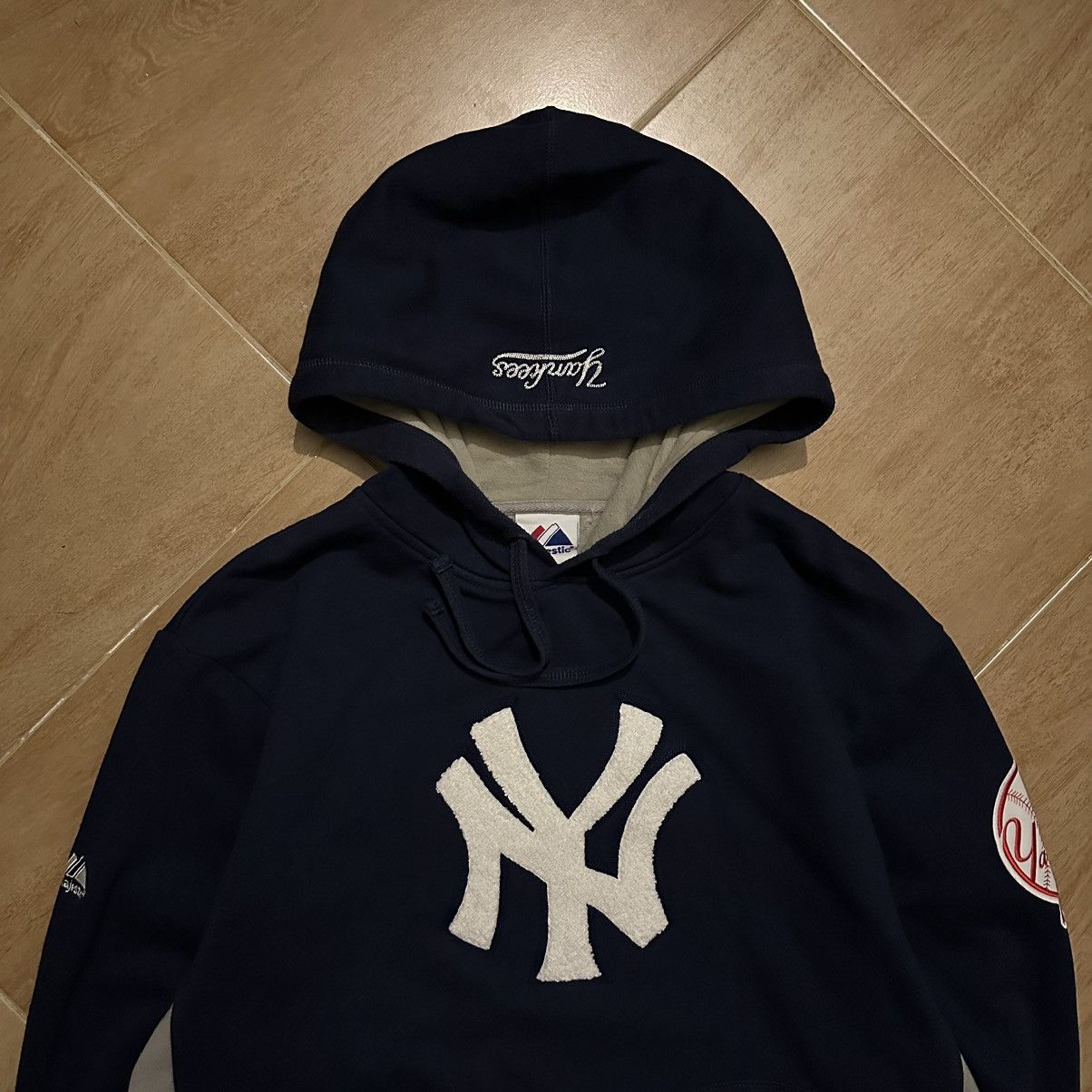 Majestic × New York Yankees 2008 Yankees Hoodie Size US L / EU 52-54 / 3 - 2 Thumbnail