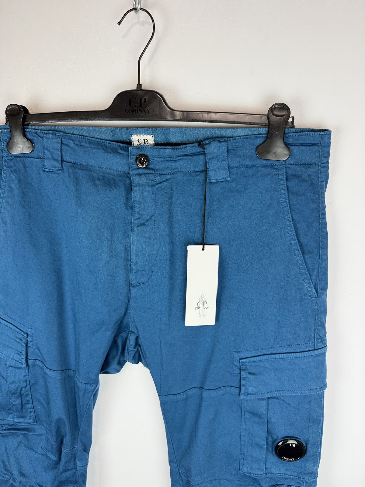 C.P. Company Blue C.P. Company cargo trousers (brand new with tags) Size US 36 / EU 52 - 2 Thumbnail