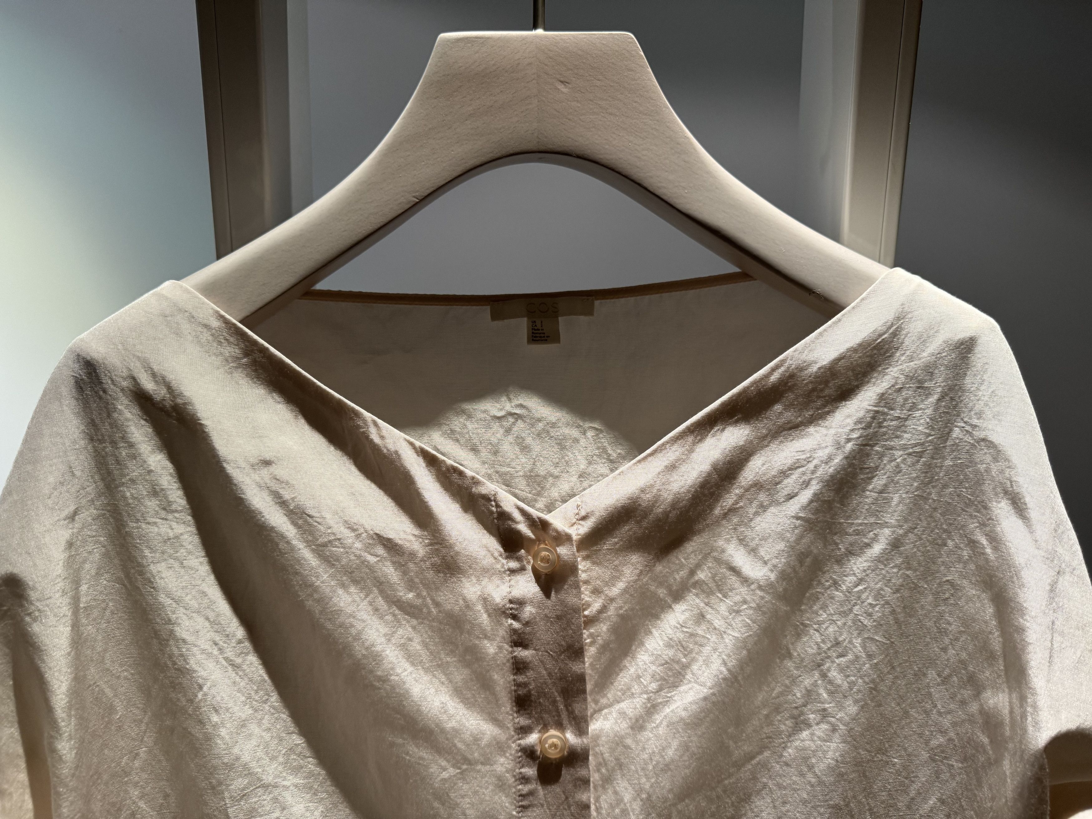 Cos COS Silk-Cotton Shirt in Cream (Size 2) Size XS / US 0-2 / IT 36-38 - 2 Thumbnail