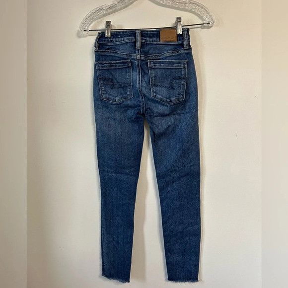 American Eagle Outfitters American Eagle Hi-Rise Cropped Jeans Size 24" / US 00 / IT 34 - 3 Thumbnail