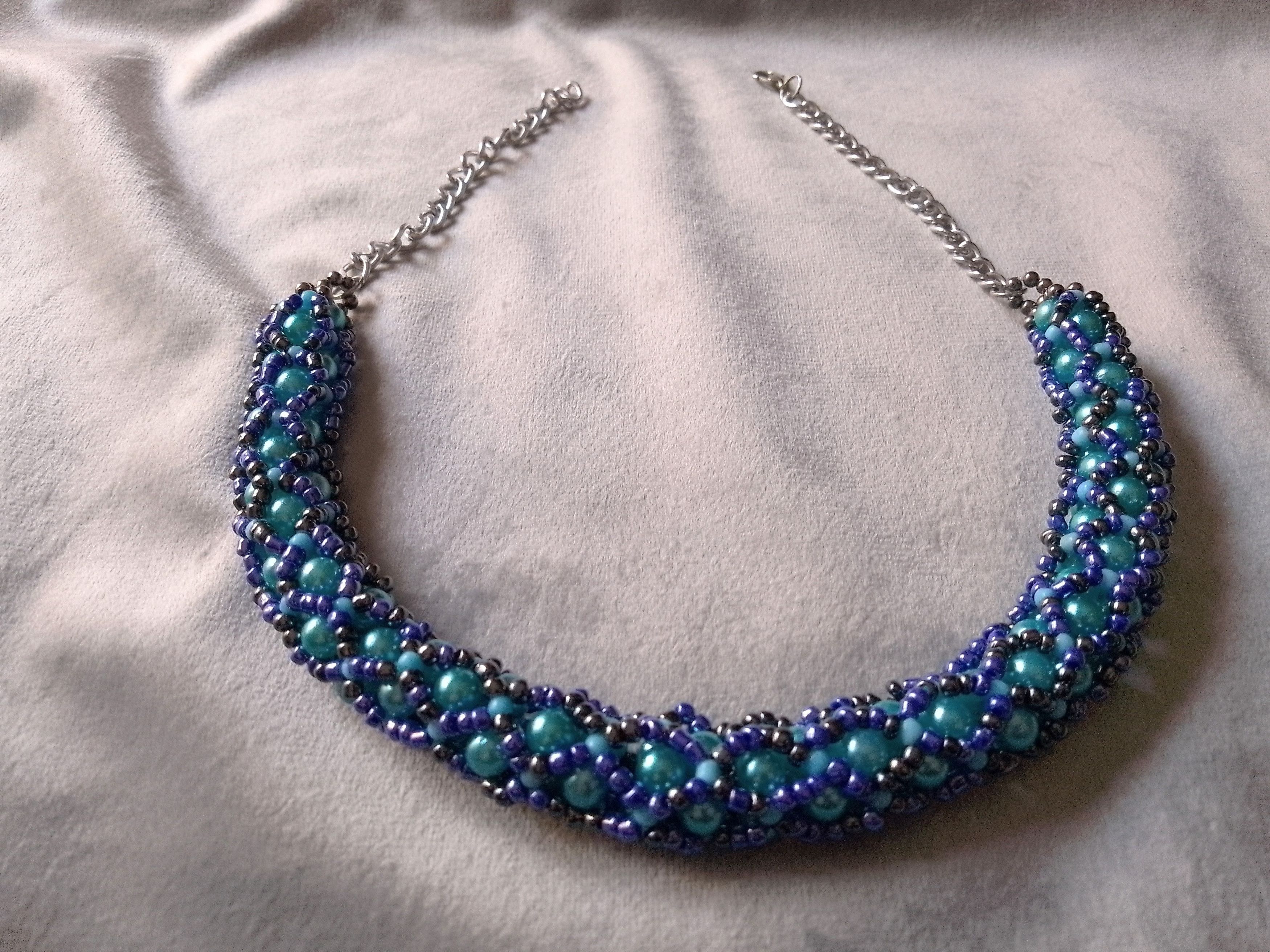 Handmade Necklace Vintage Netted Tubular Blue Pearls Elegant Size ONE SIZE - 4 Thumbnail